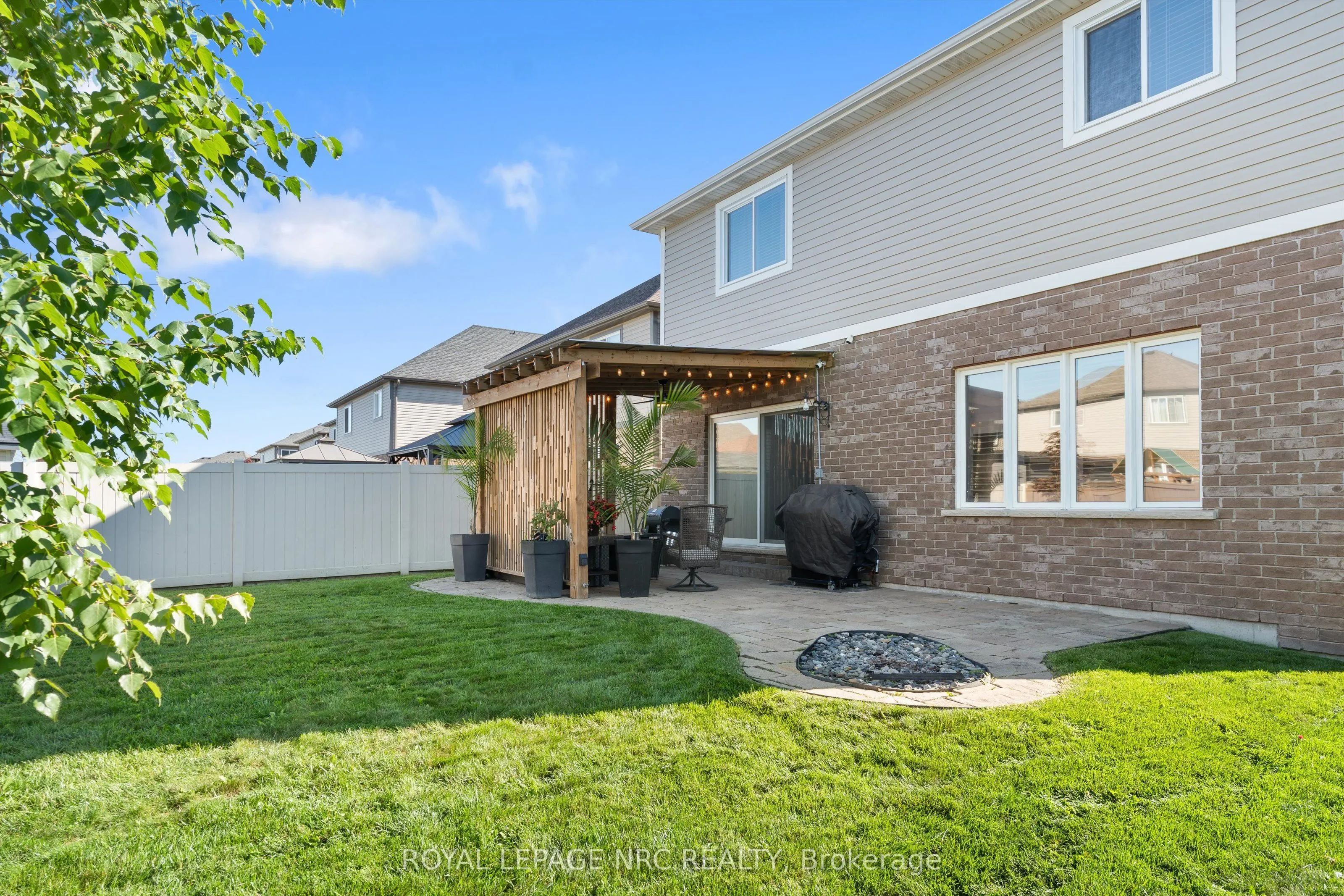 278 Cardinal Crescent