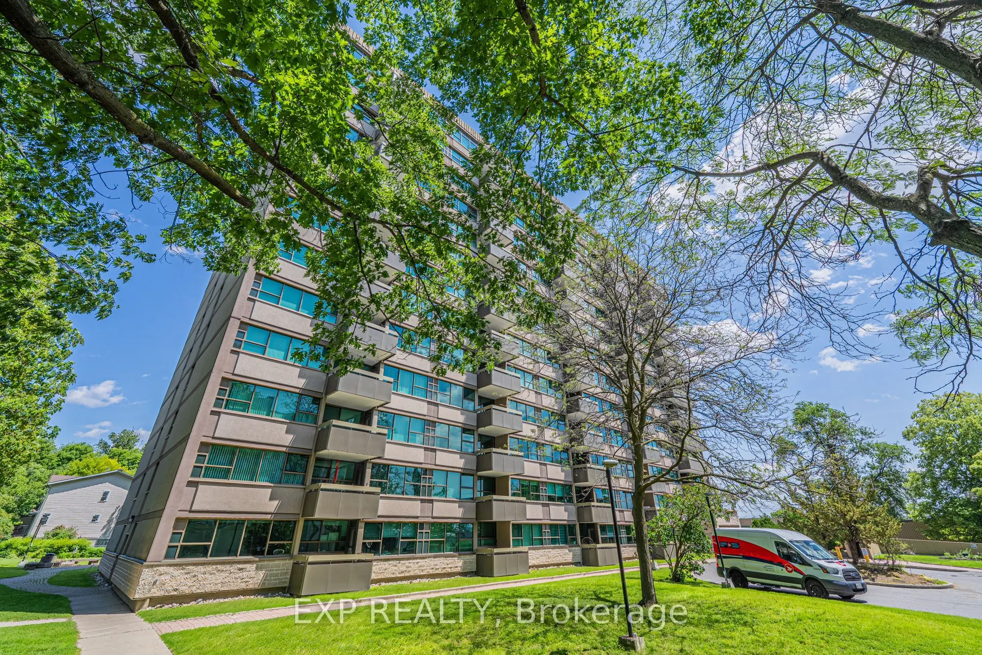 555 BRITTANY Drive, #1111