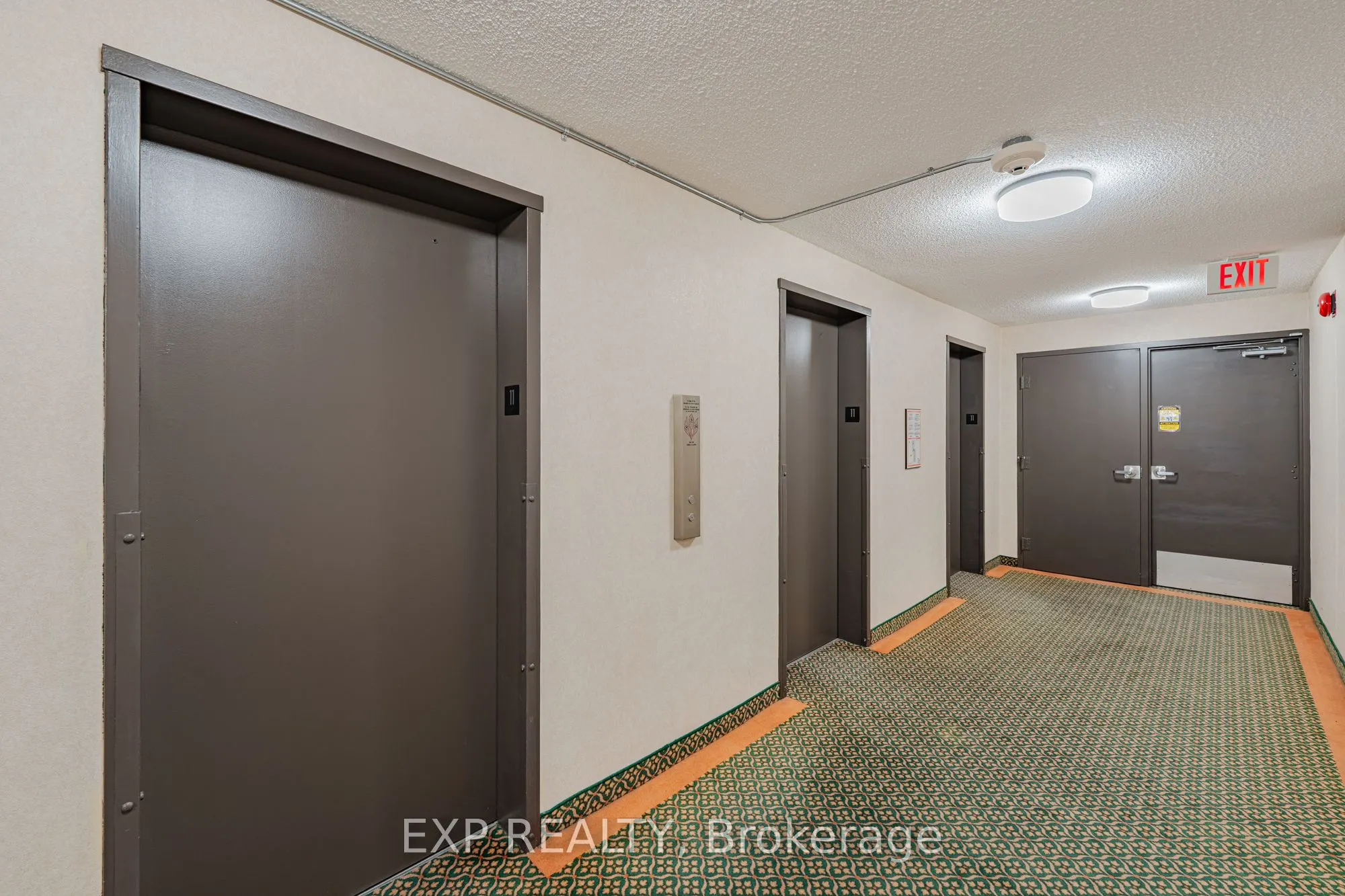 555 BRITTANY Drive, #1111
