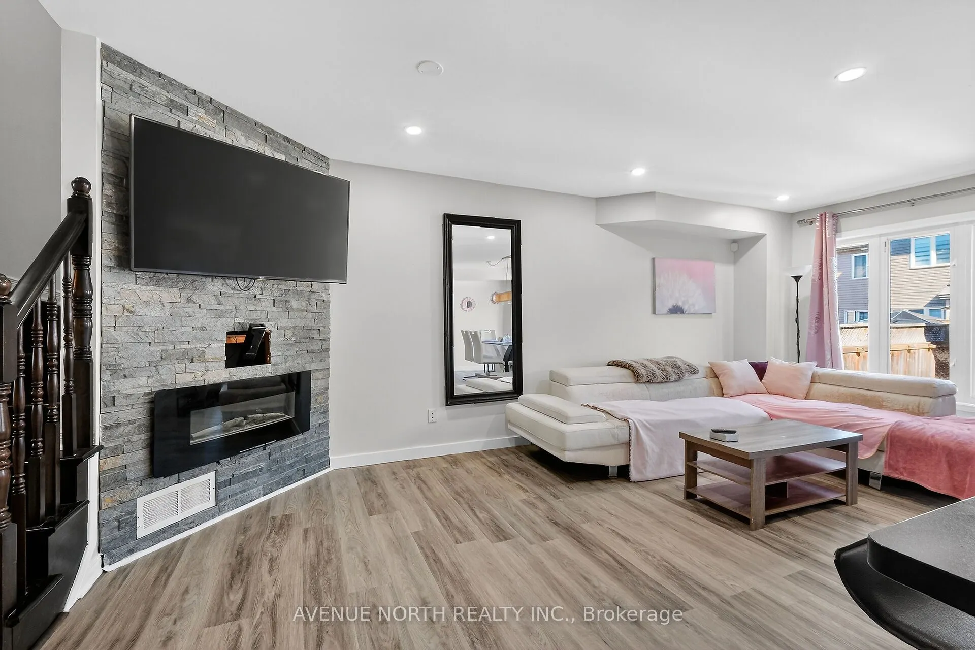 208 Kingswell Street