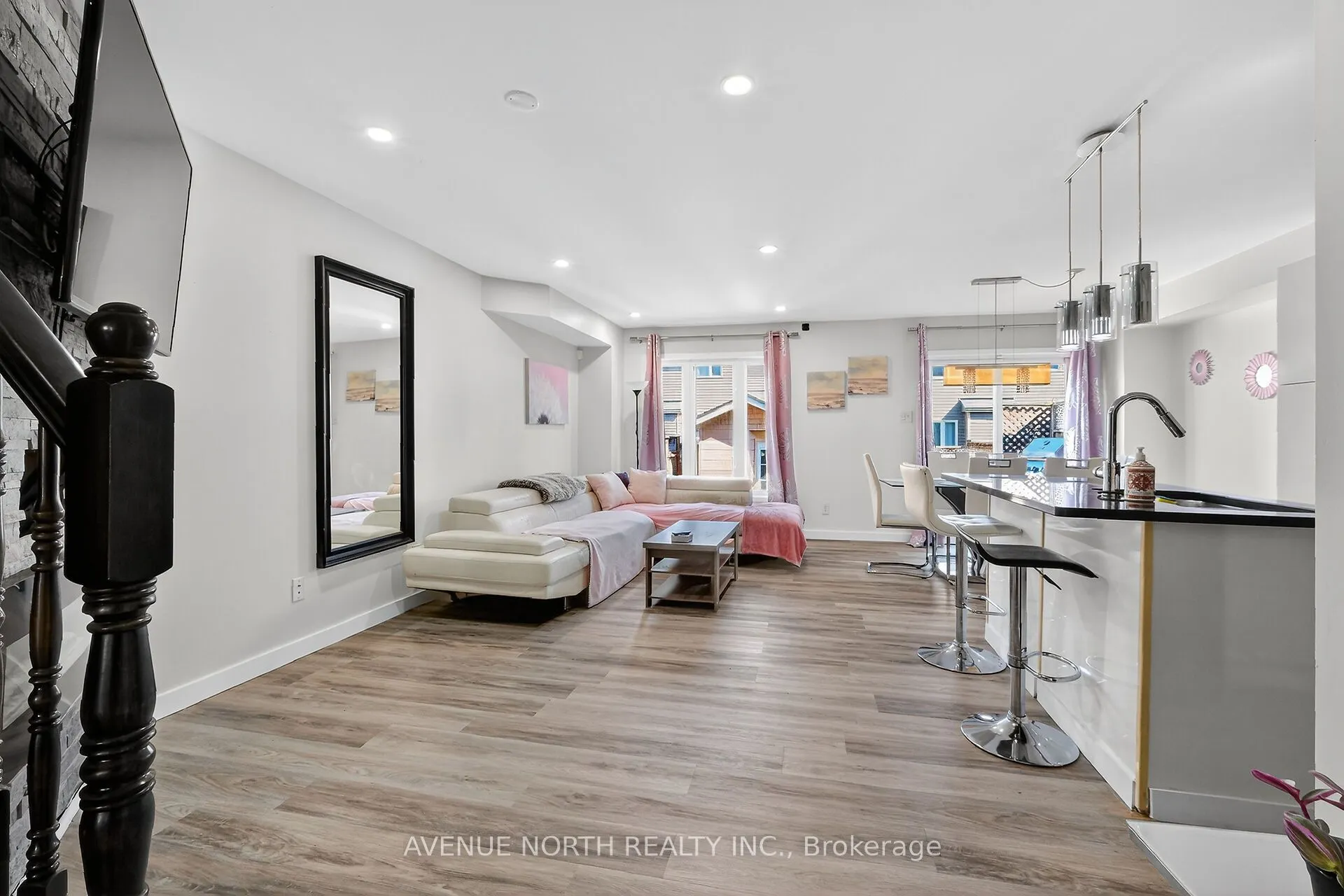 208 Kingswell Street