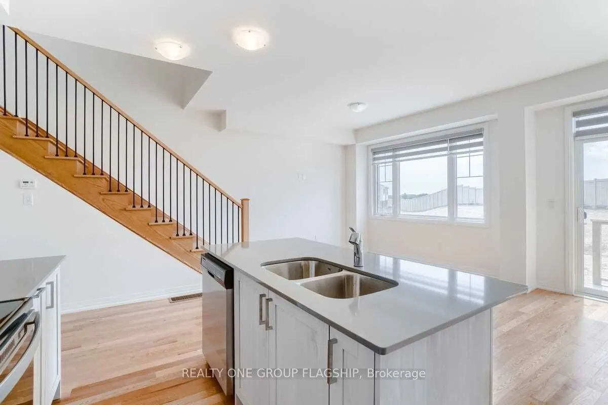 269 provident Way N