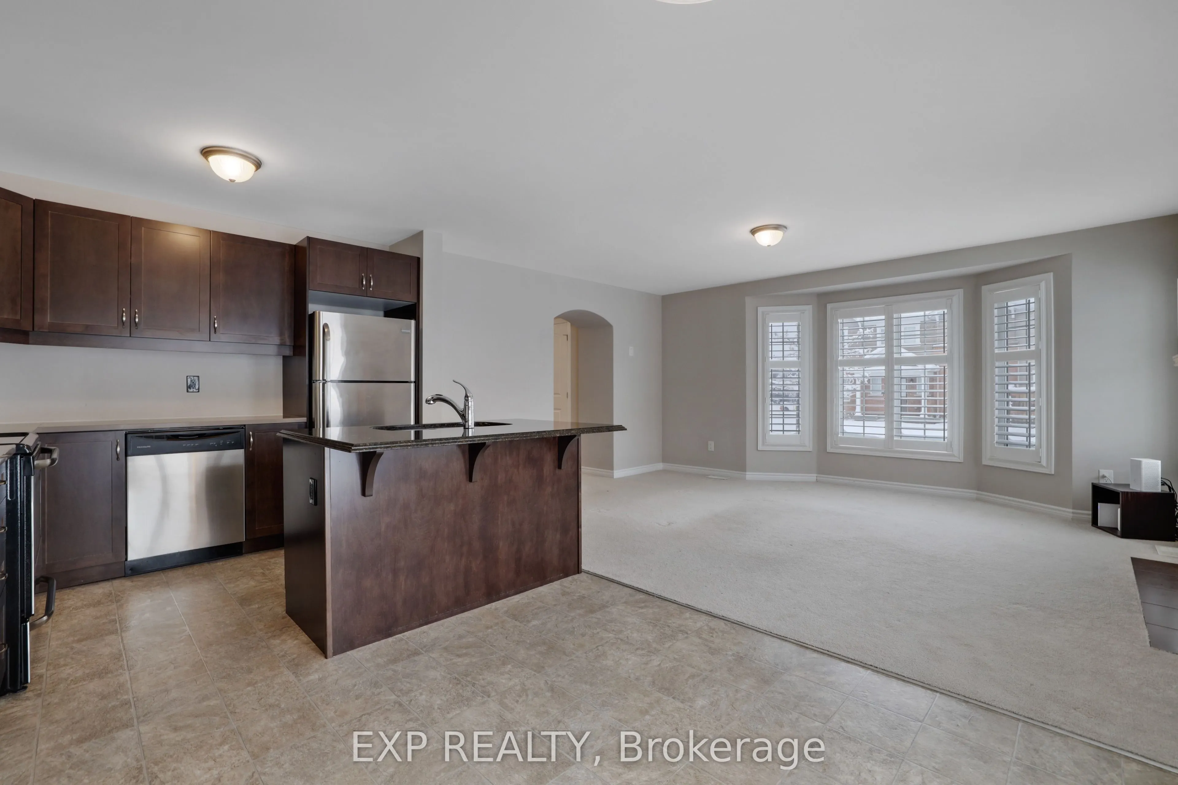 701 Mayfly Crescent