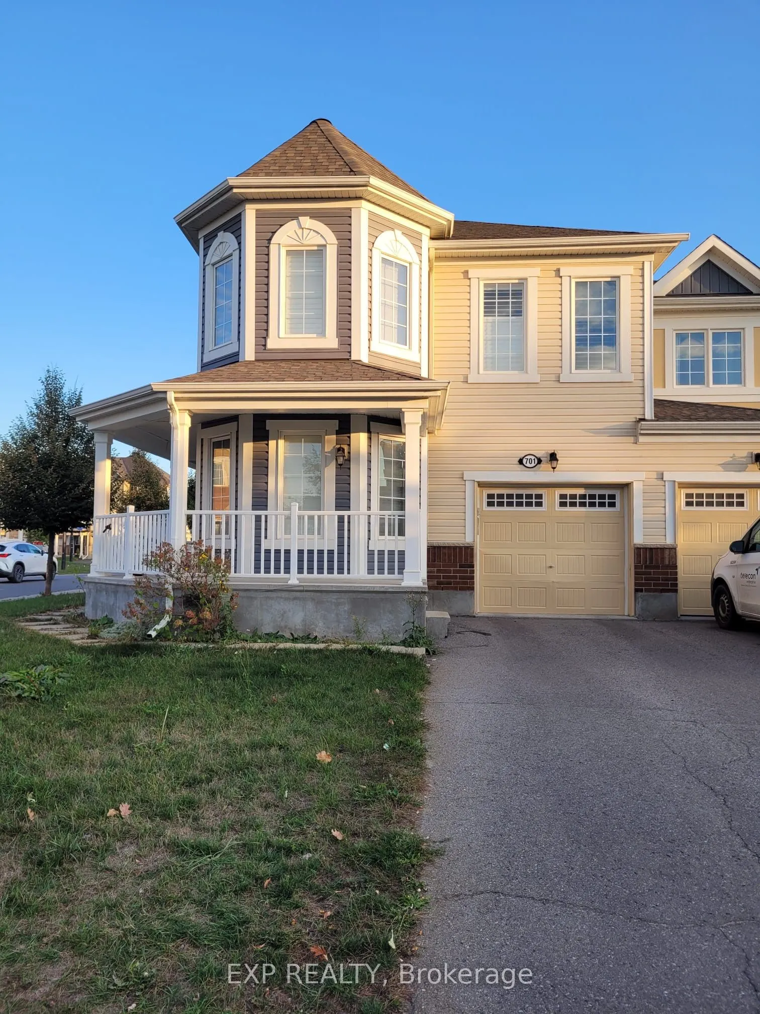 701 Mayfly Crescent