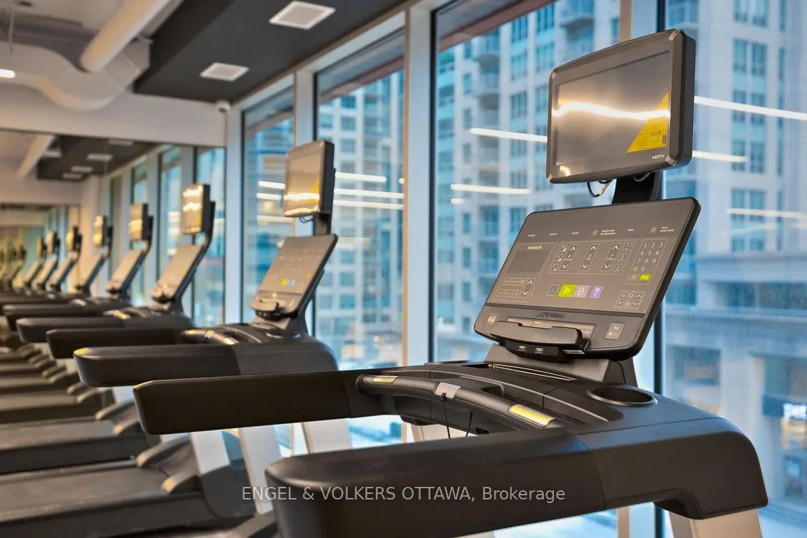 199 Rideau Street, #2207