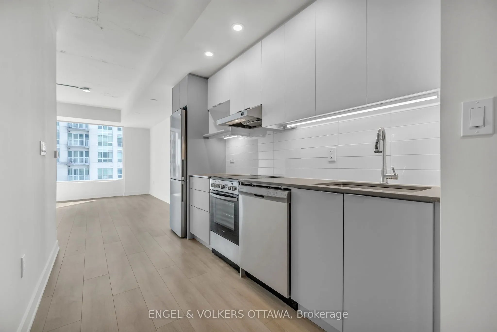 199 Rideau Street, #2207