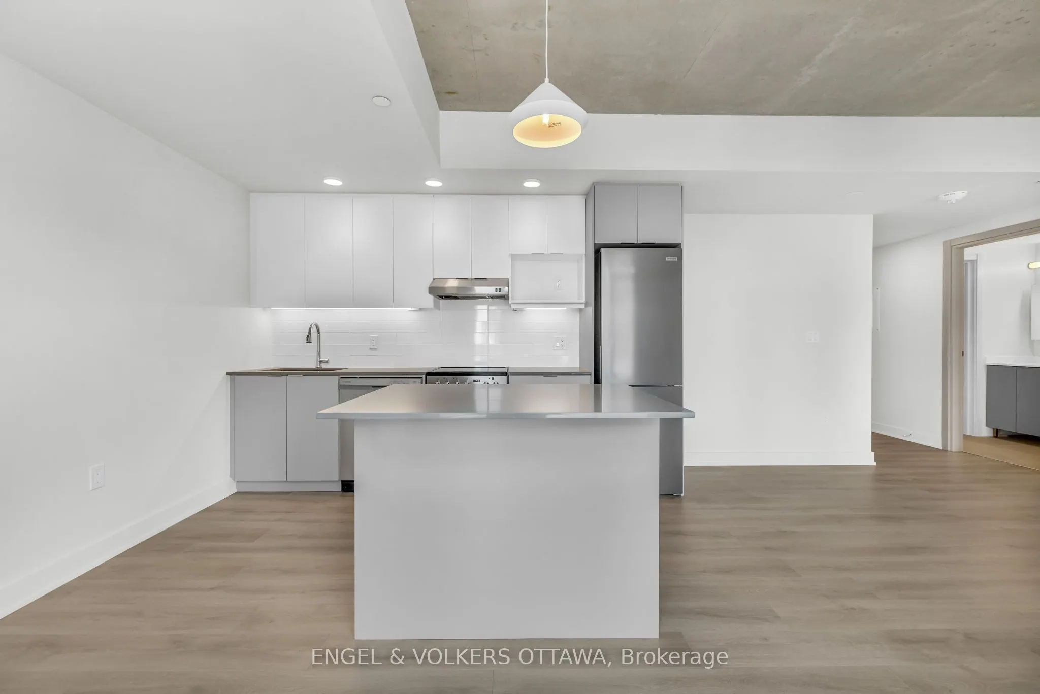 199 Rideau Street, #2104