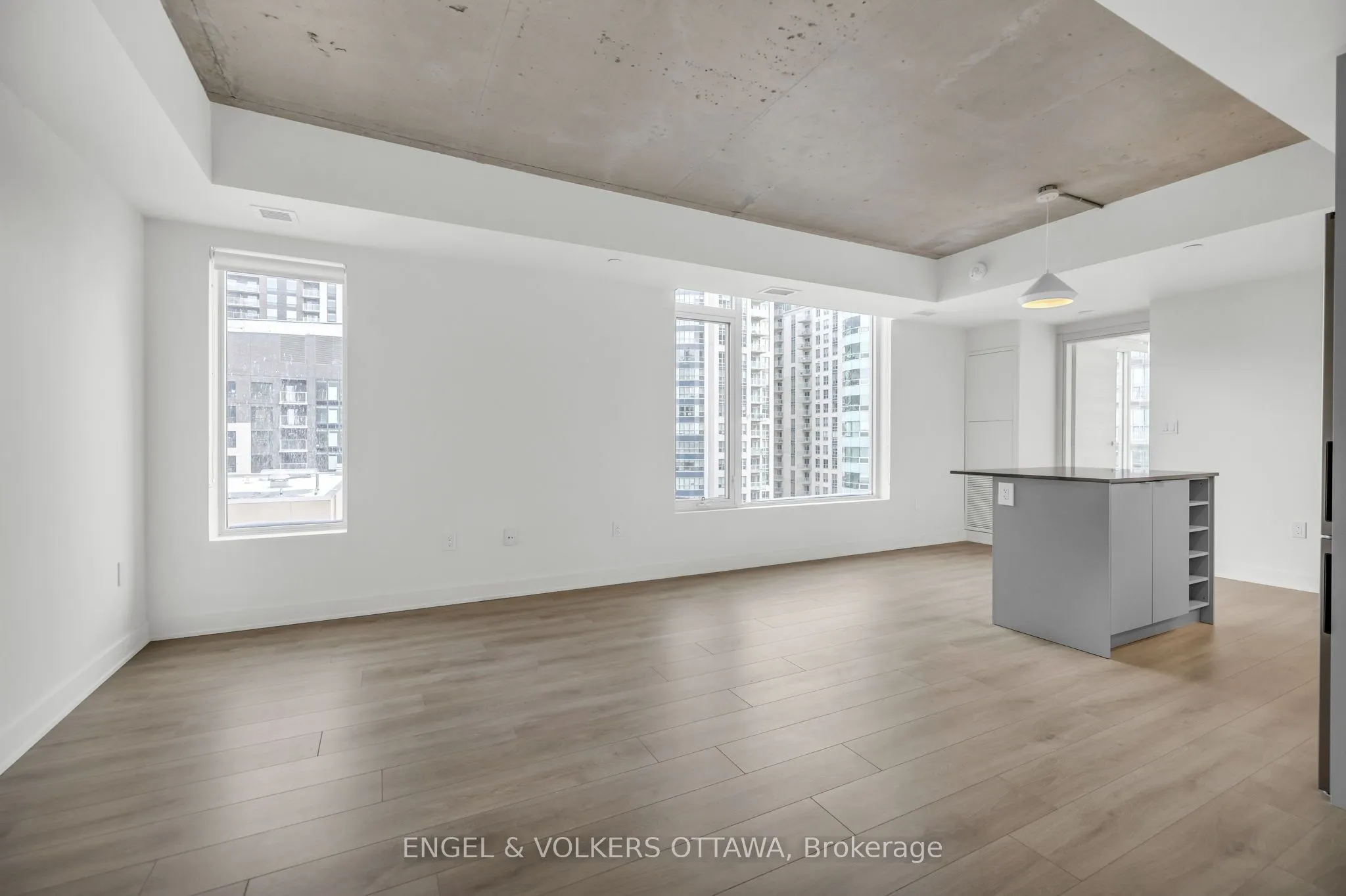 199 Rideau Street, #2104