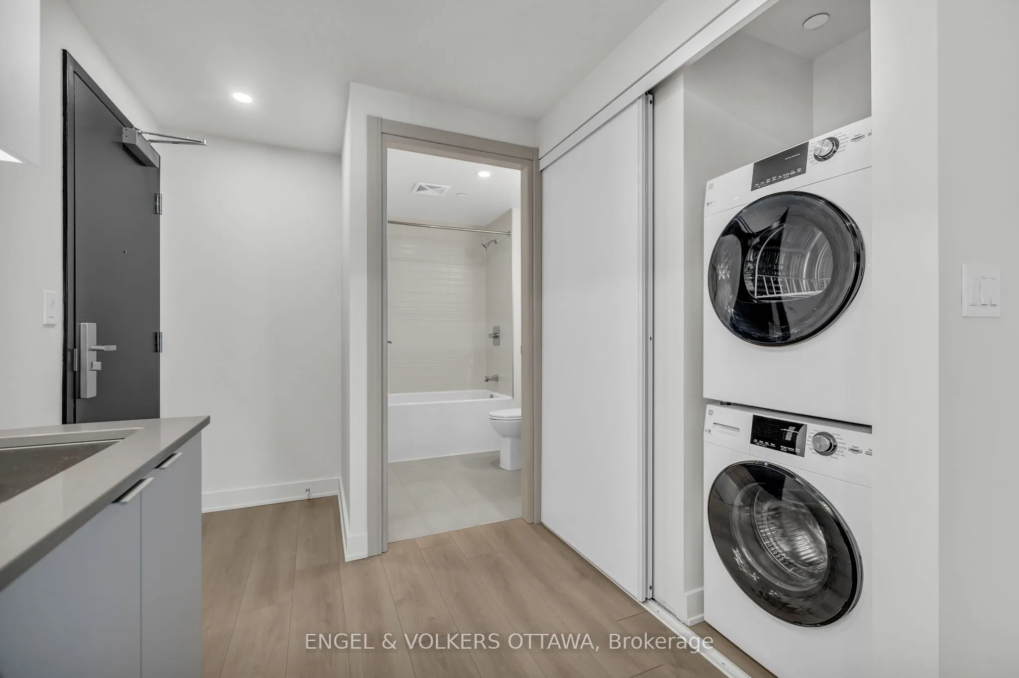 199 Rideau Street, #2314