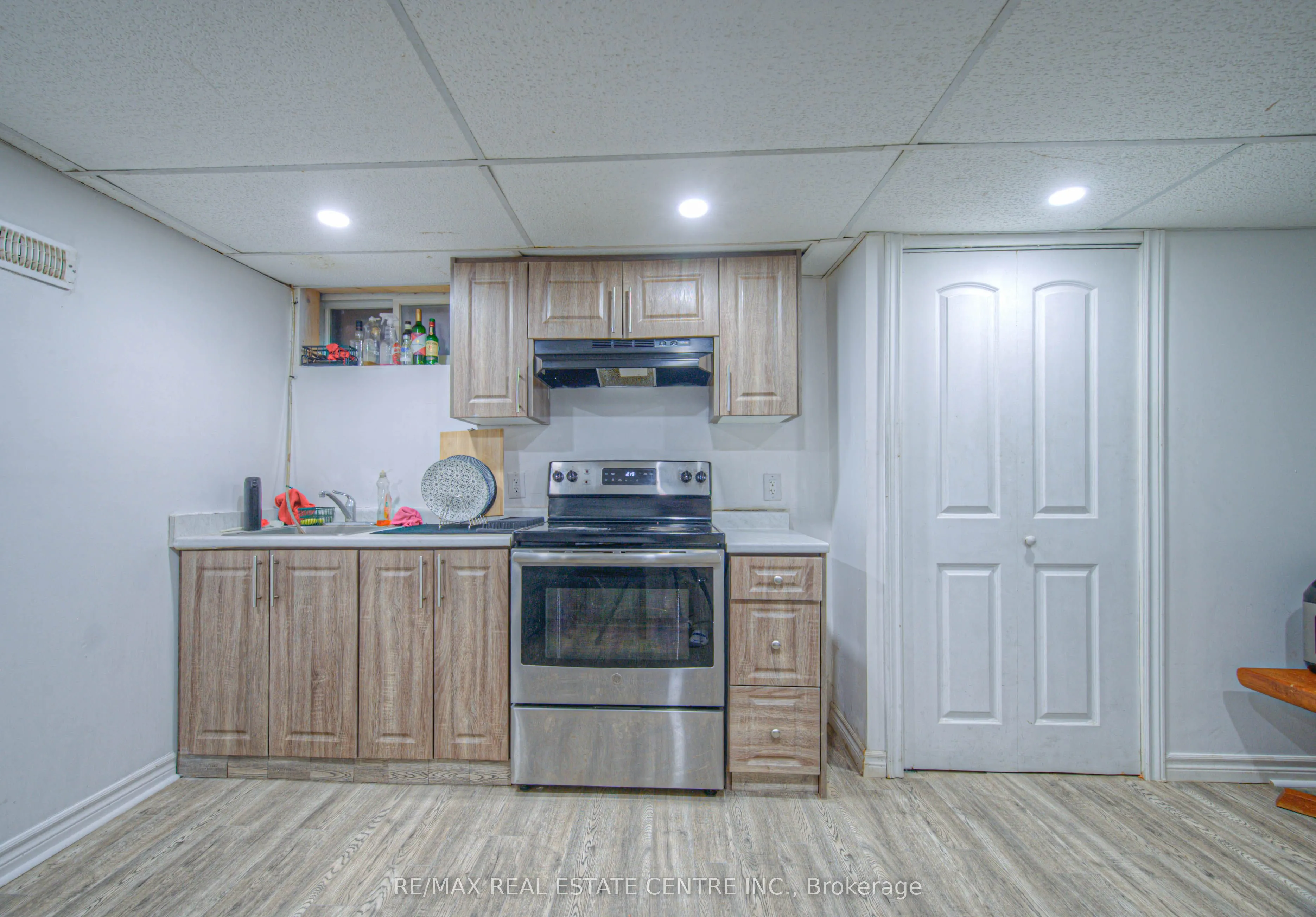 523 Dunbar Road
