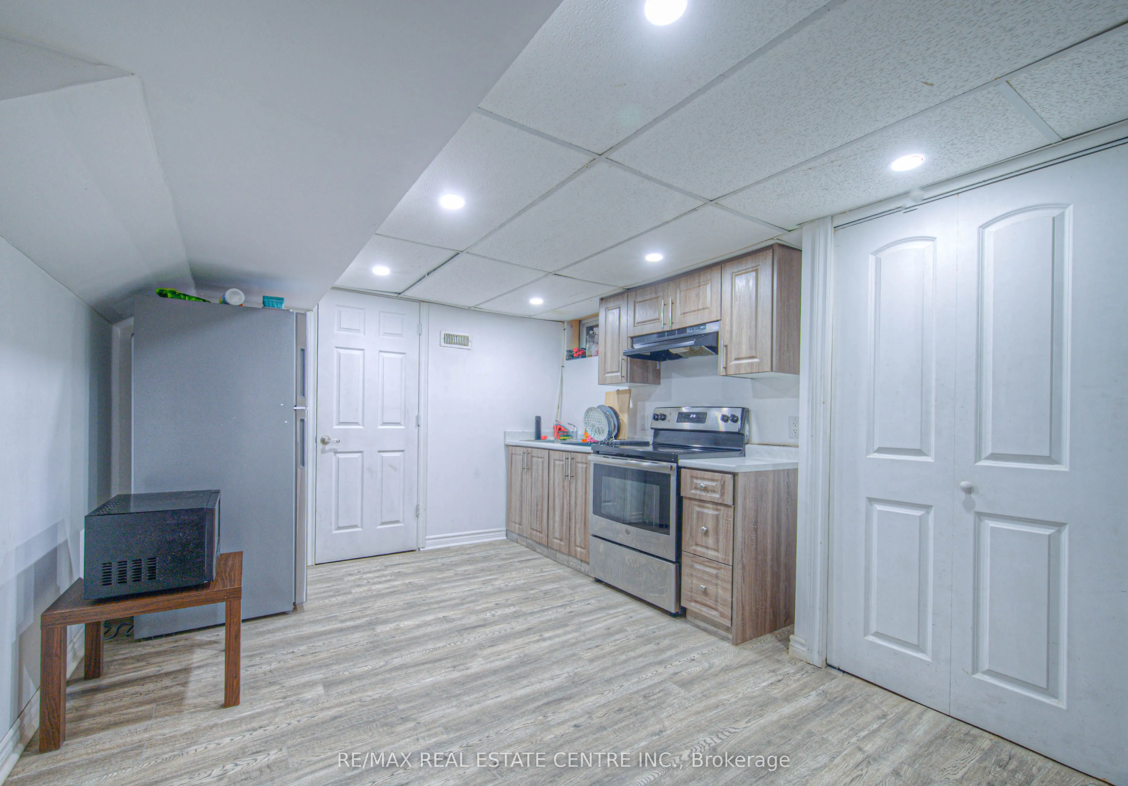 523 Dunbar Road