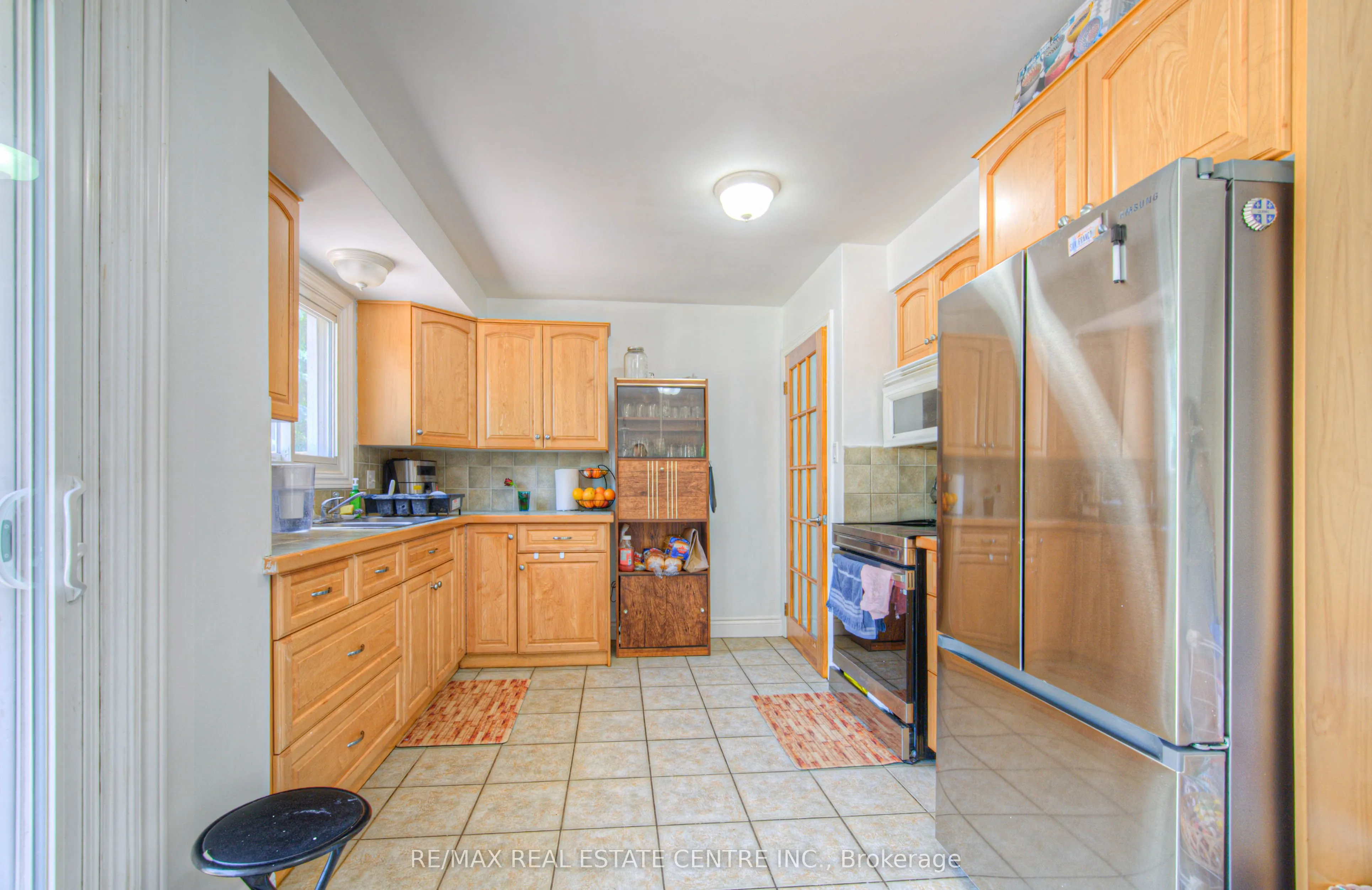 523 Dunbar Road