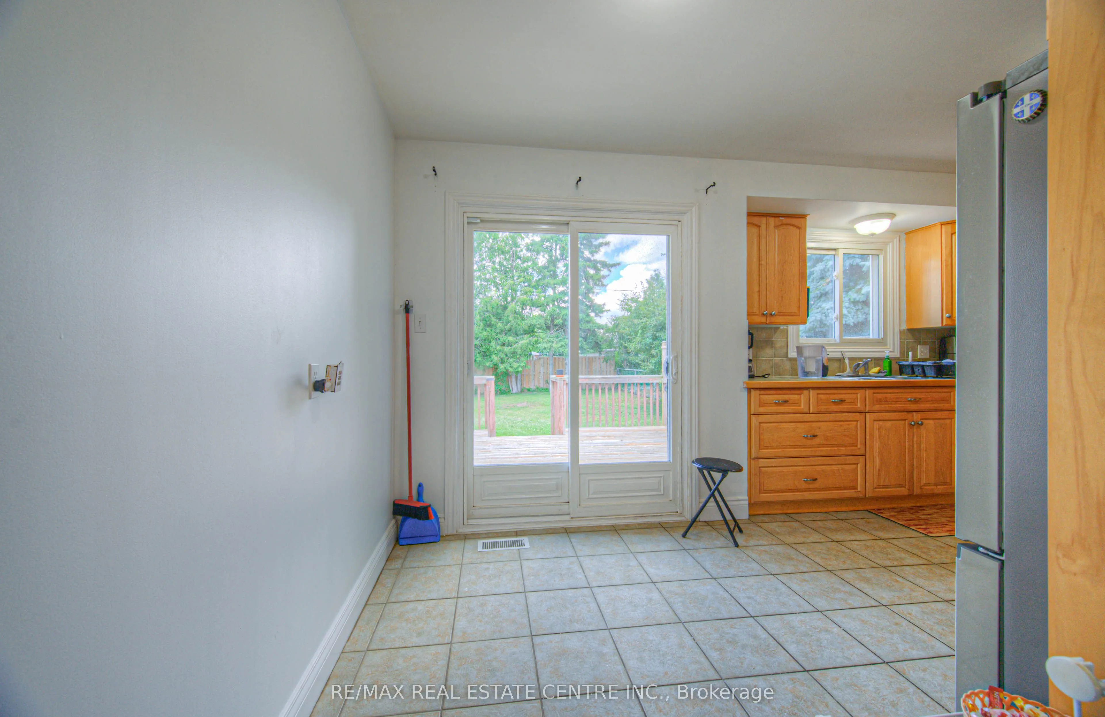 523 Dunbar Road