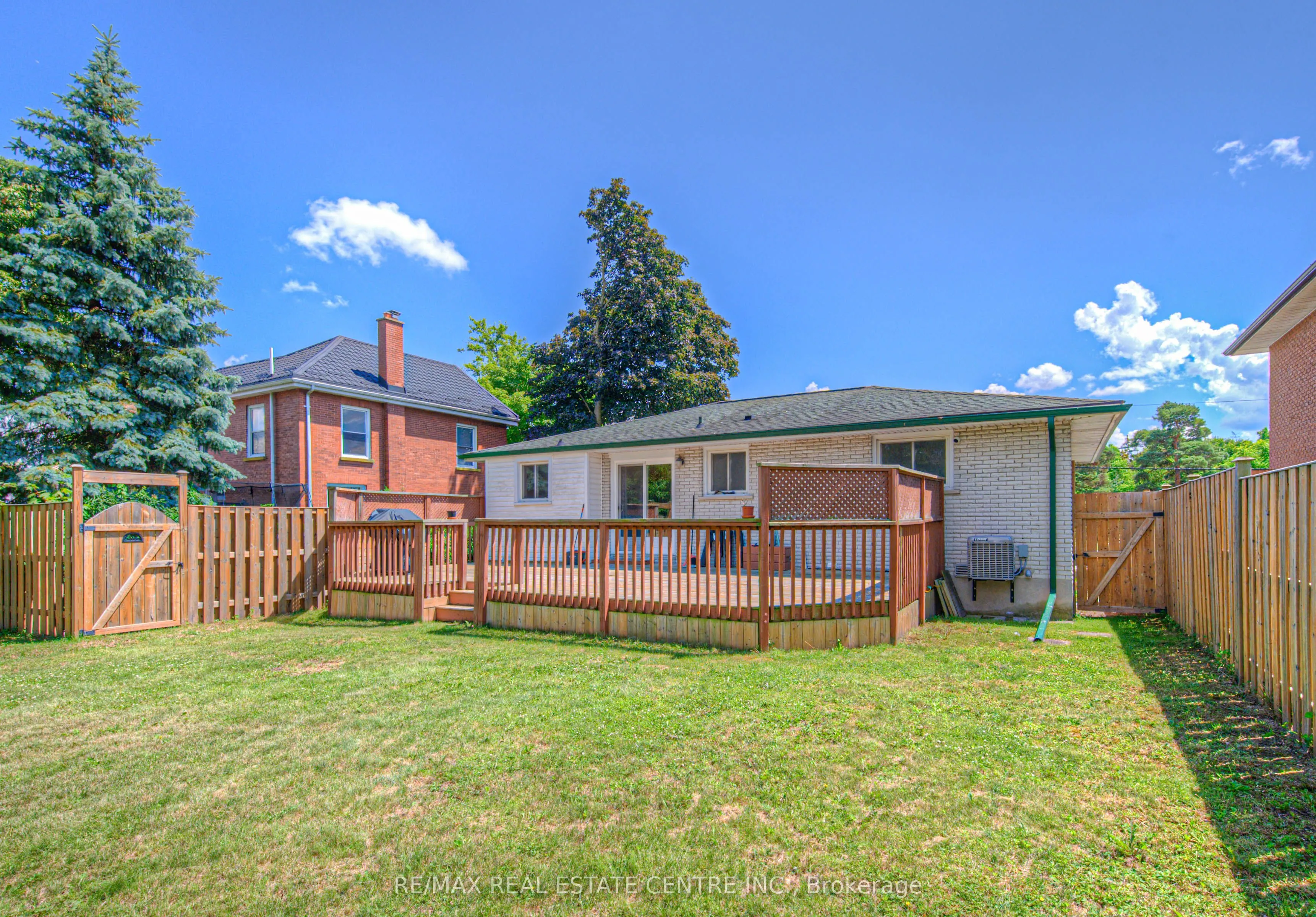 523 Dunbar Road