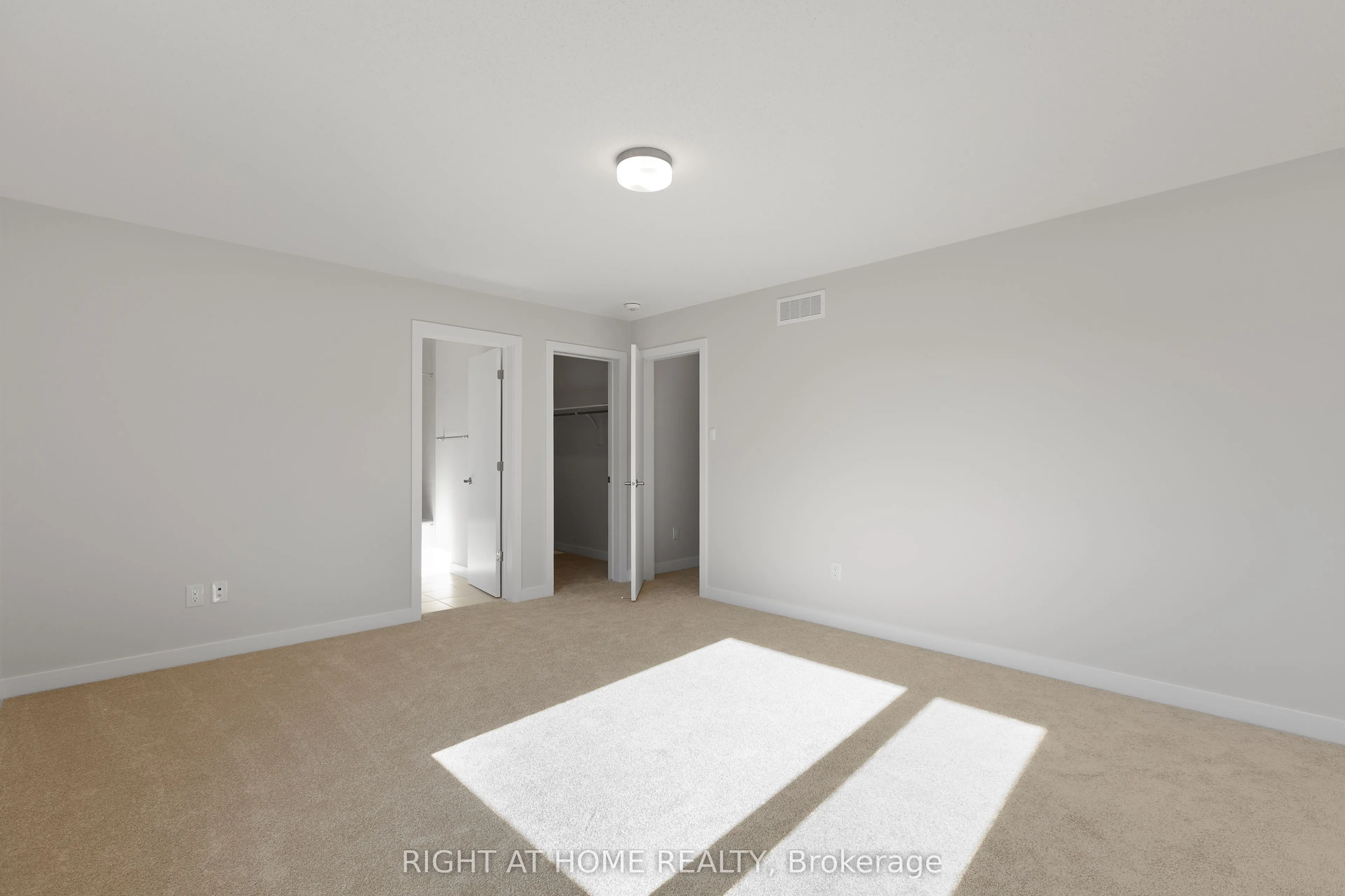 940 Seagrave Lane