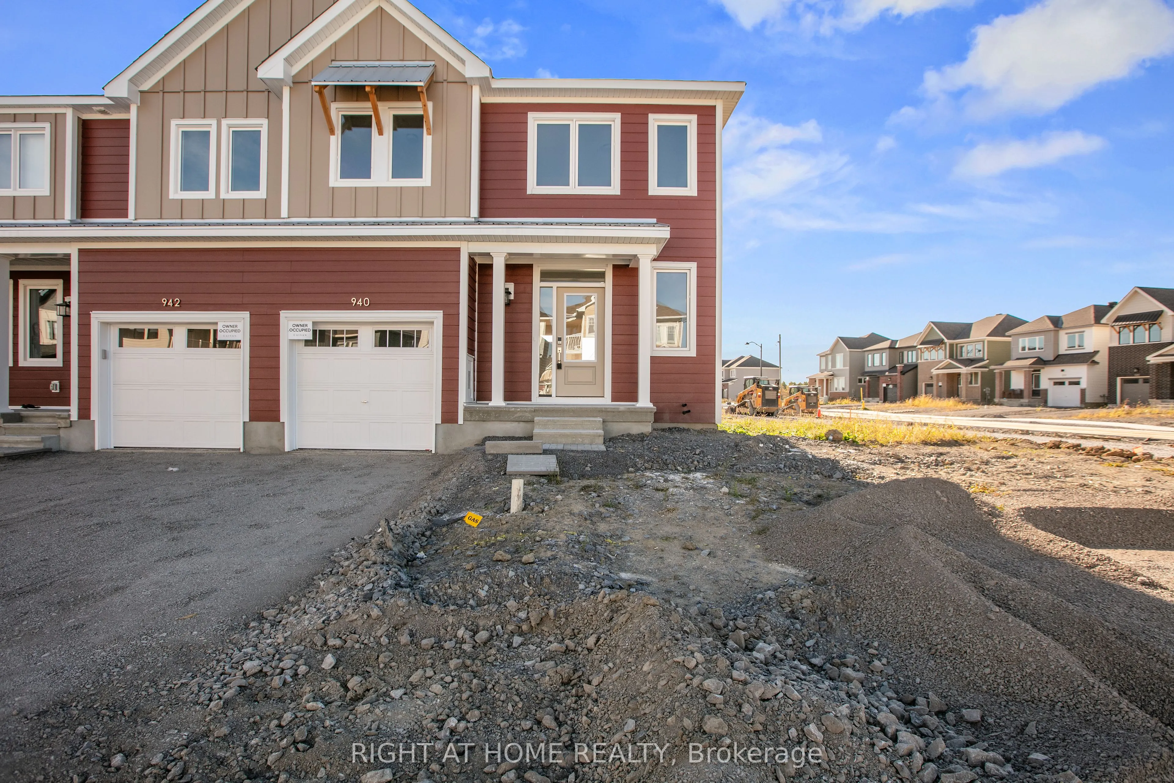 940 Seagrave Lane