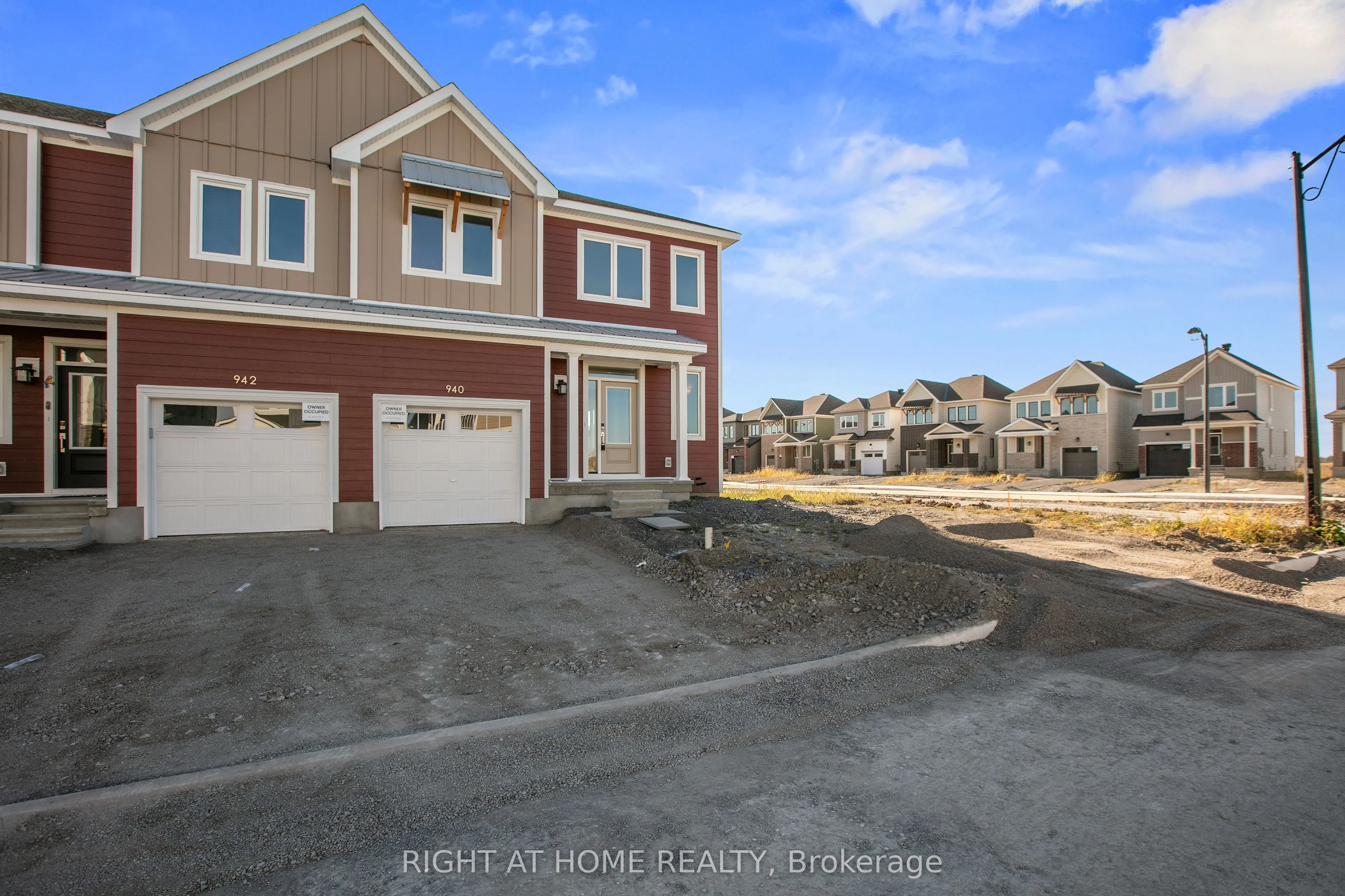 940 Seagrave Lane