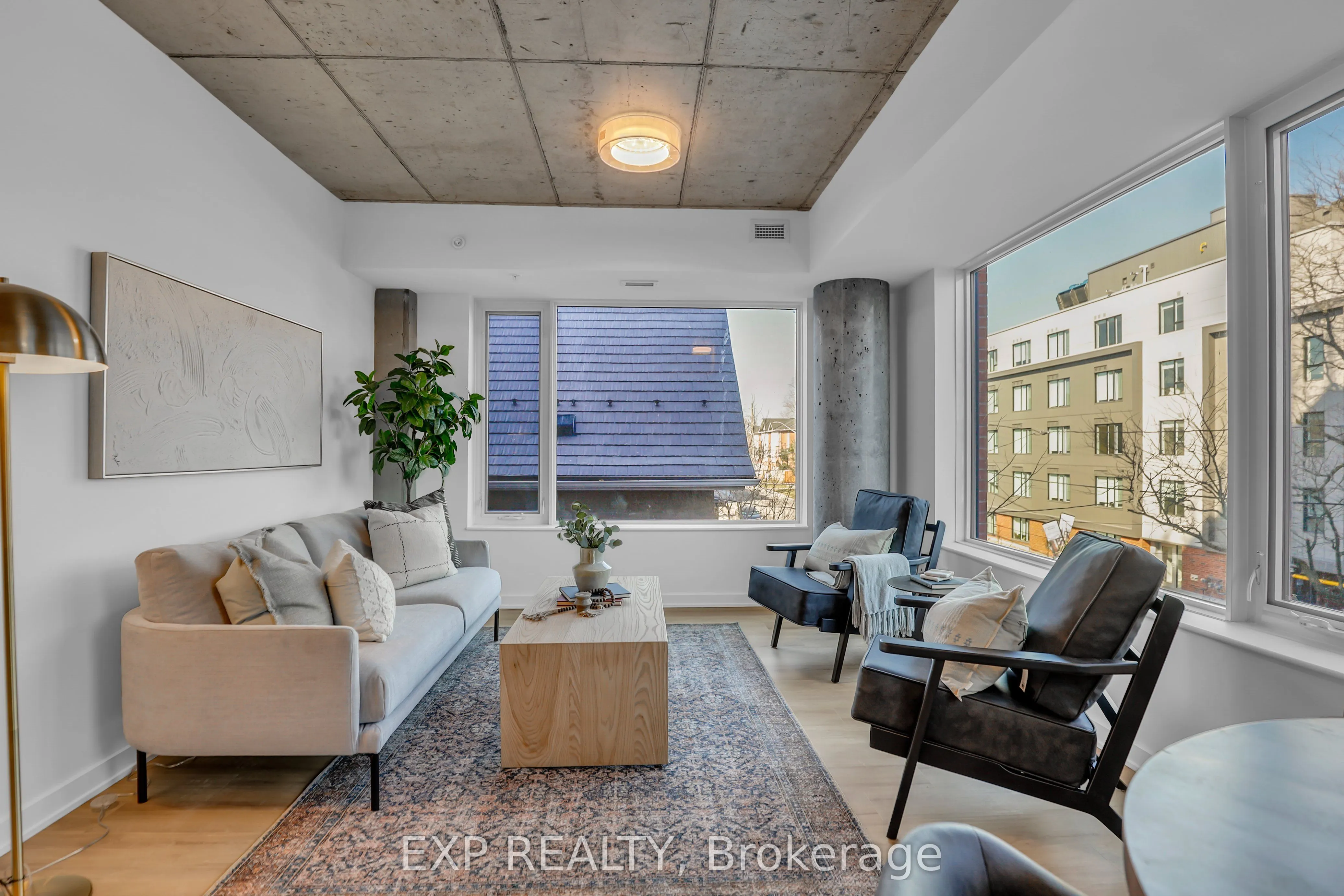 36 Robinson Avenue, #202