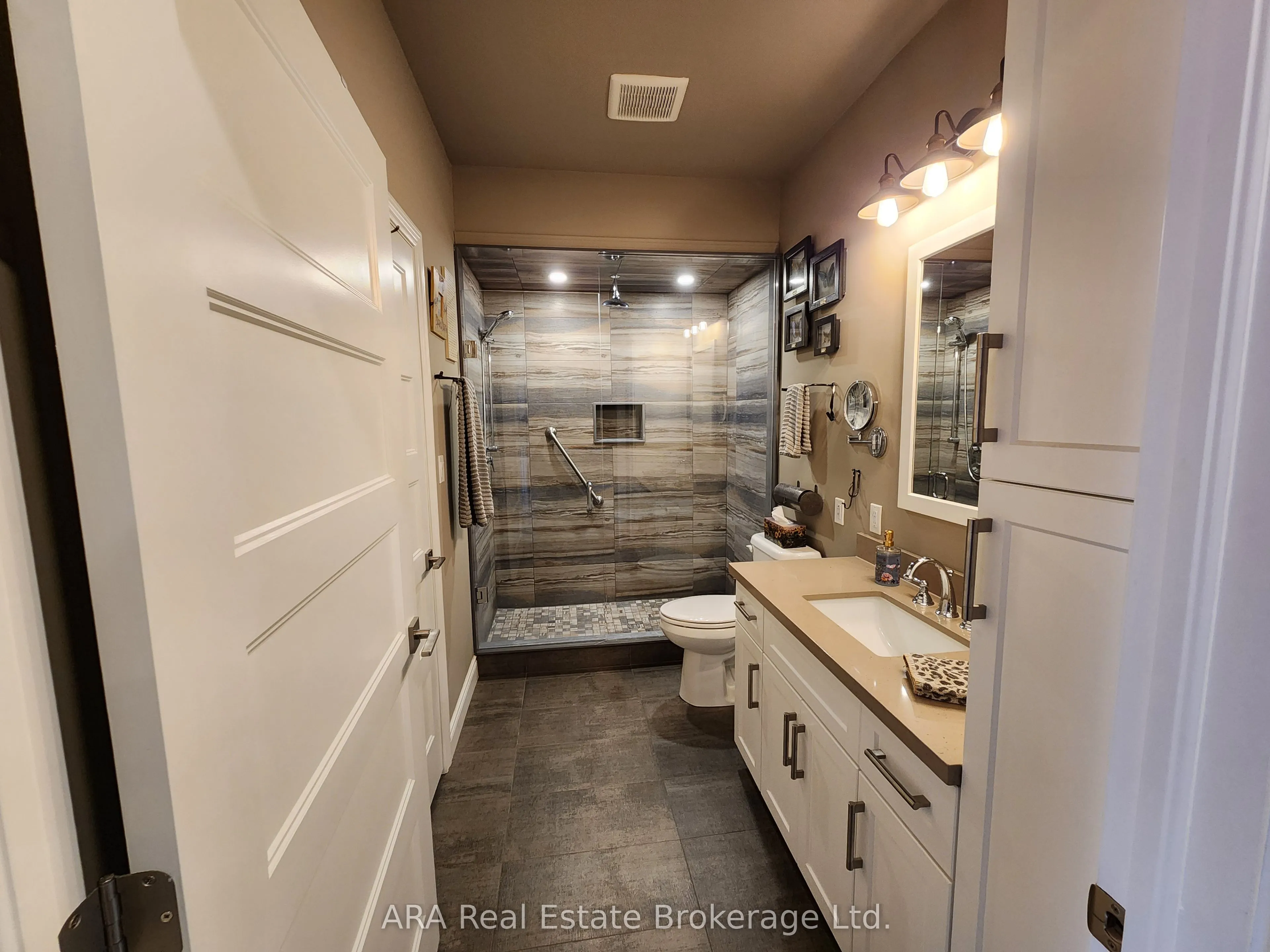 410 Ridge Road, #32