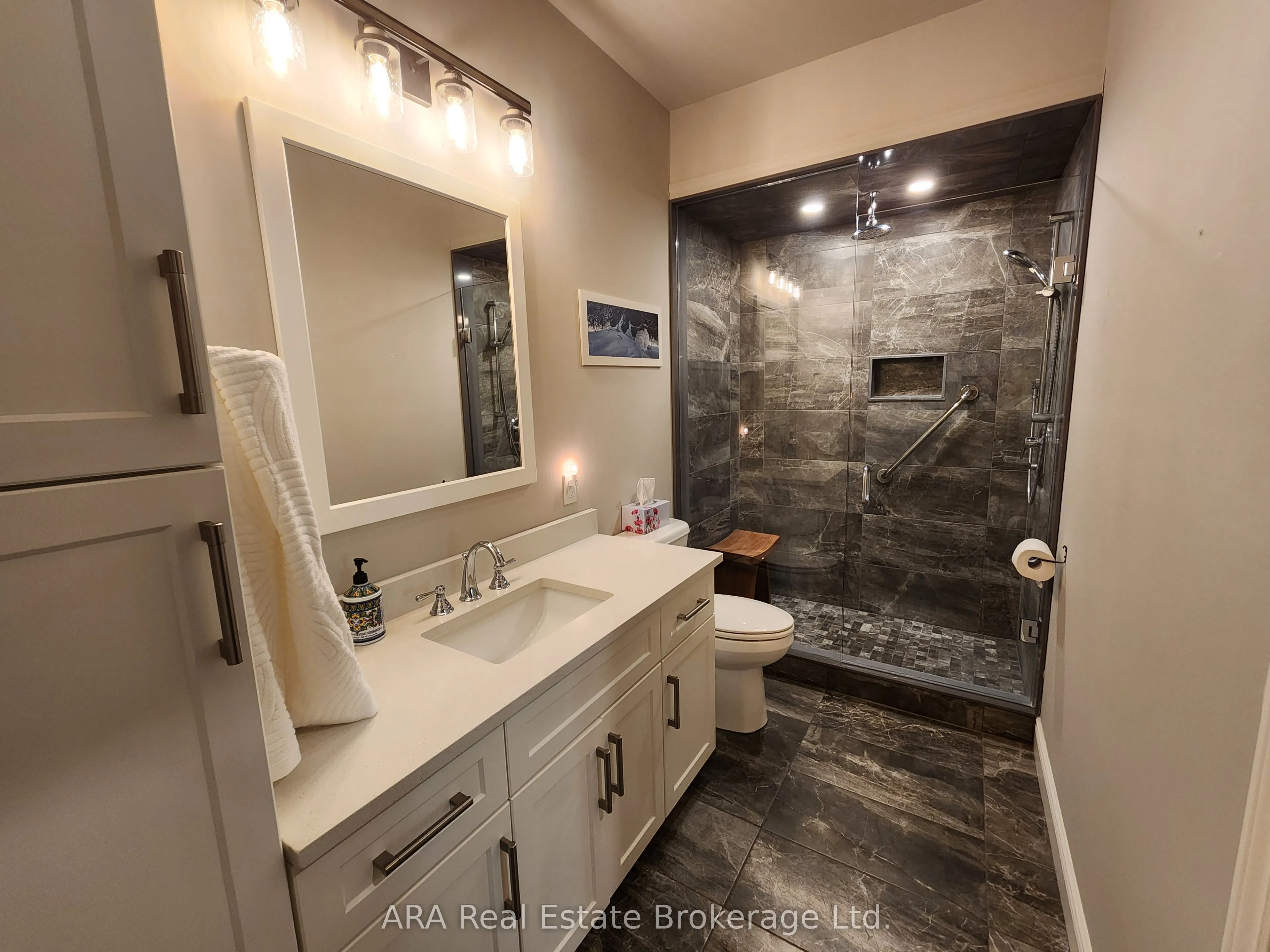 410 Ridge Road, #32