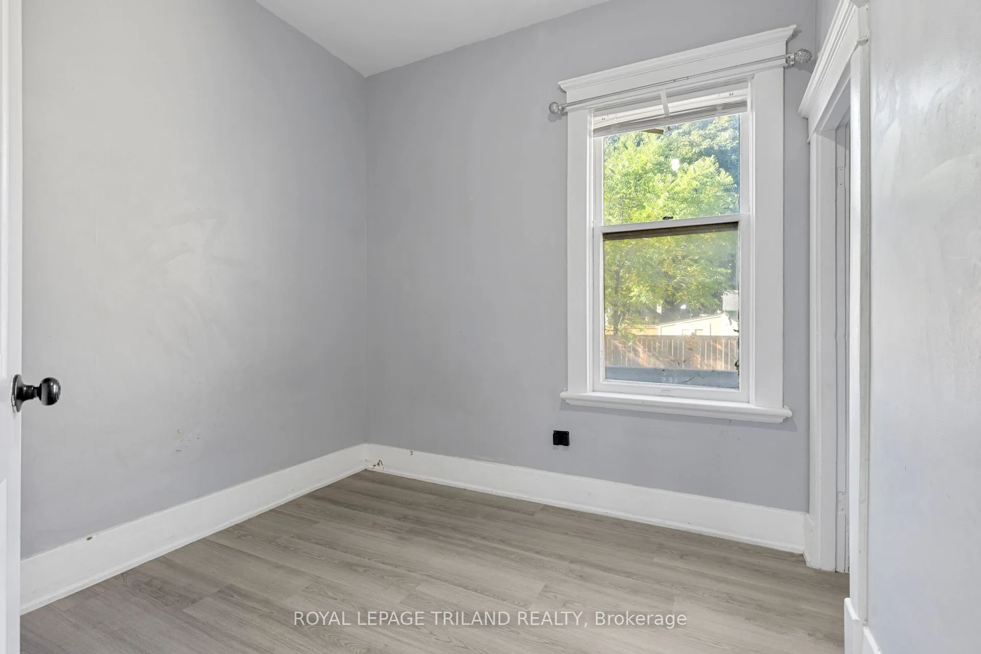 633 Hamilton Road