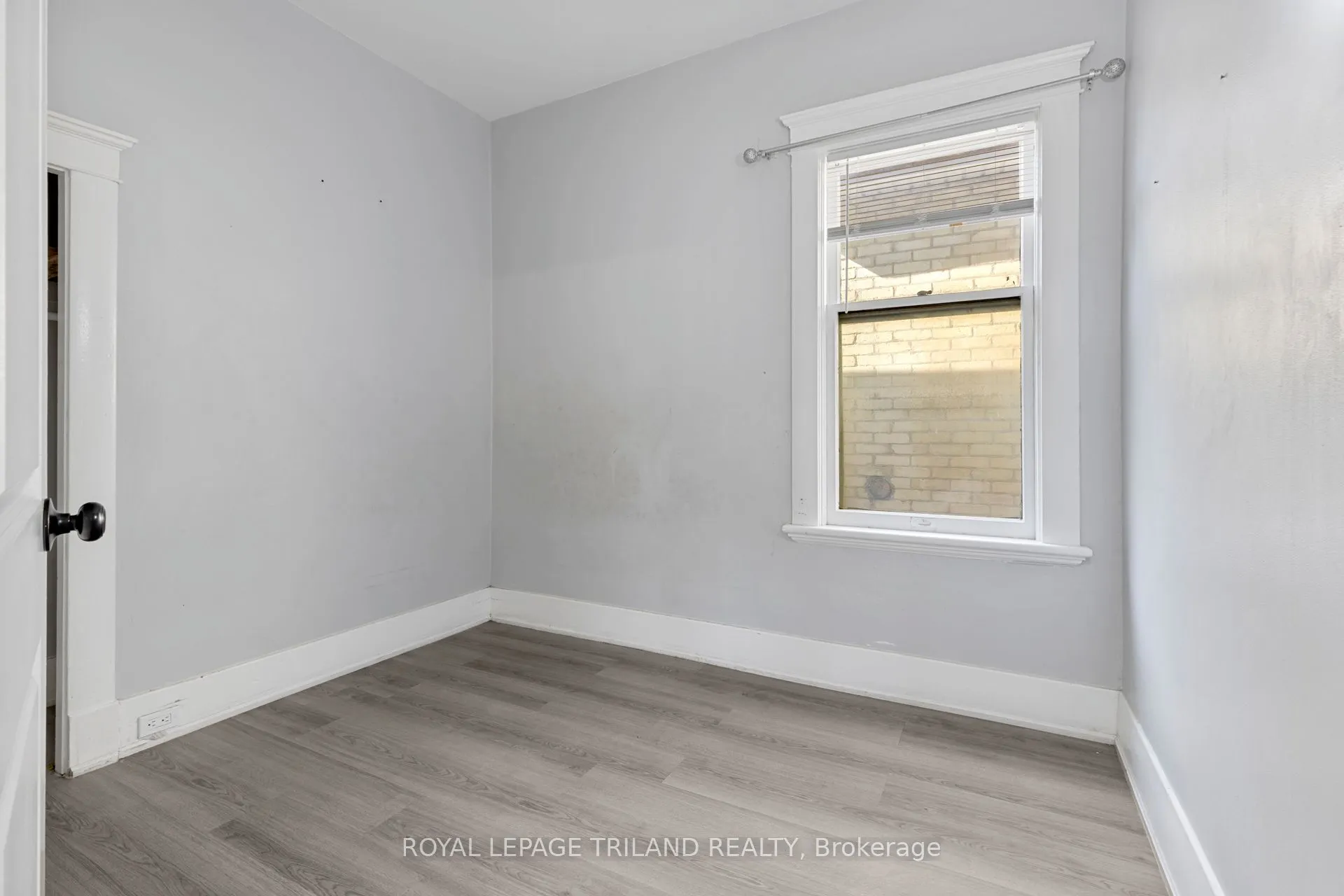 633 Hamilton Road
