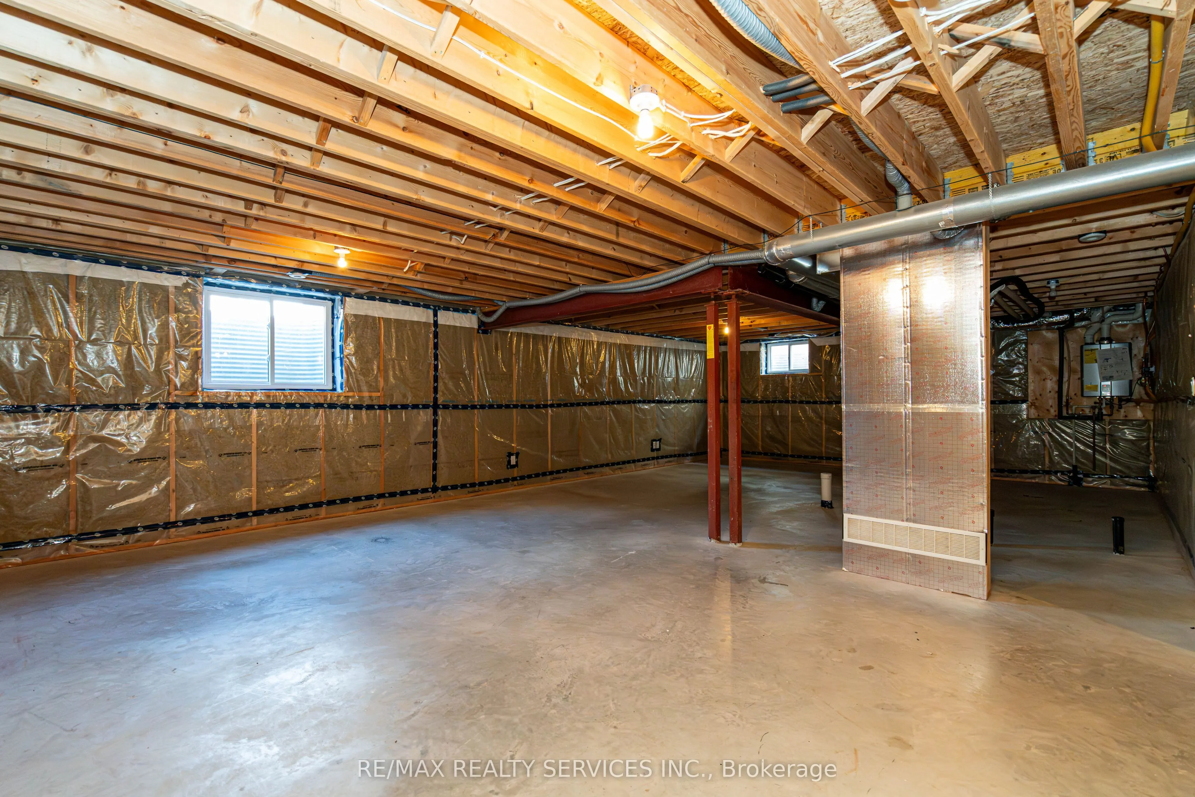 25 ACORN Trail