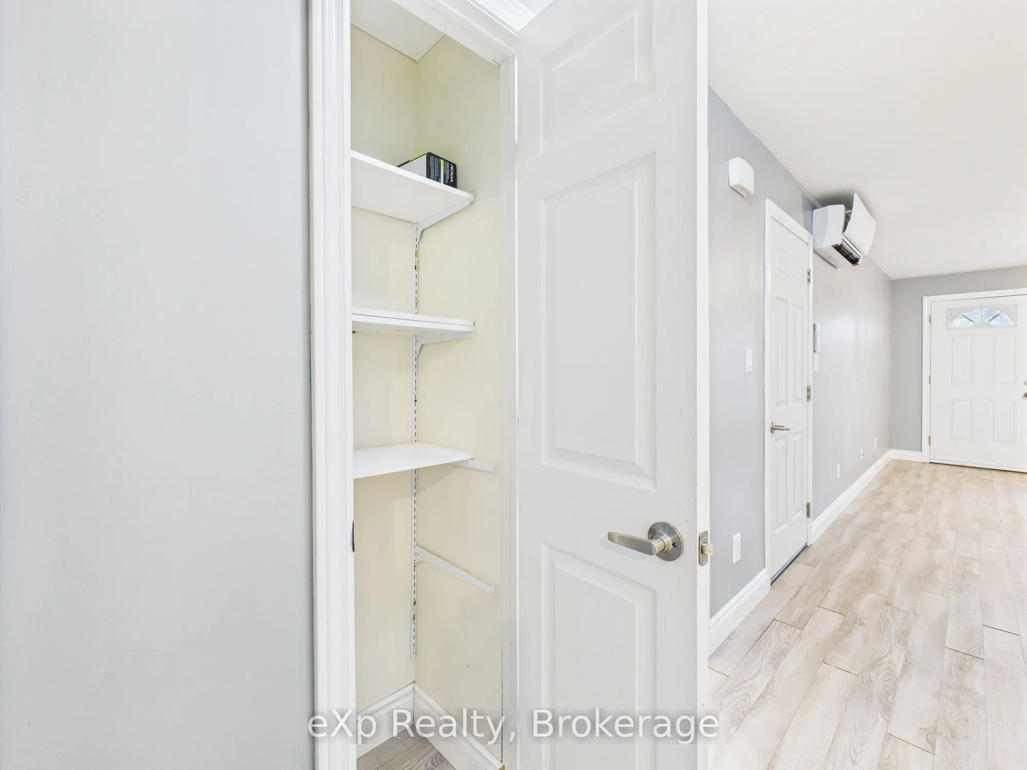 55 Regent Street S, #3