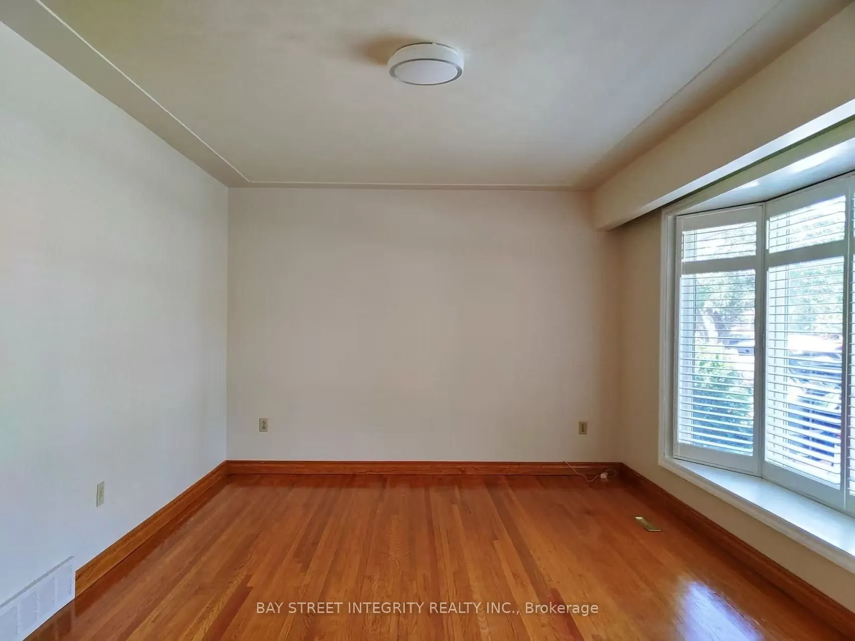 11 Southill Drive