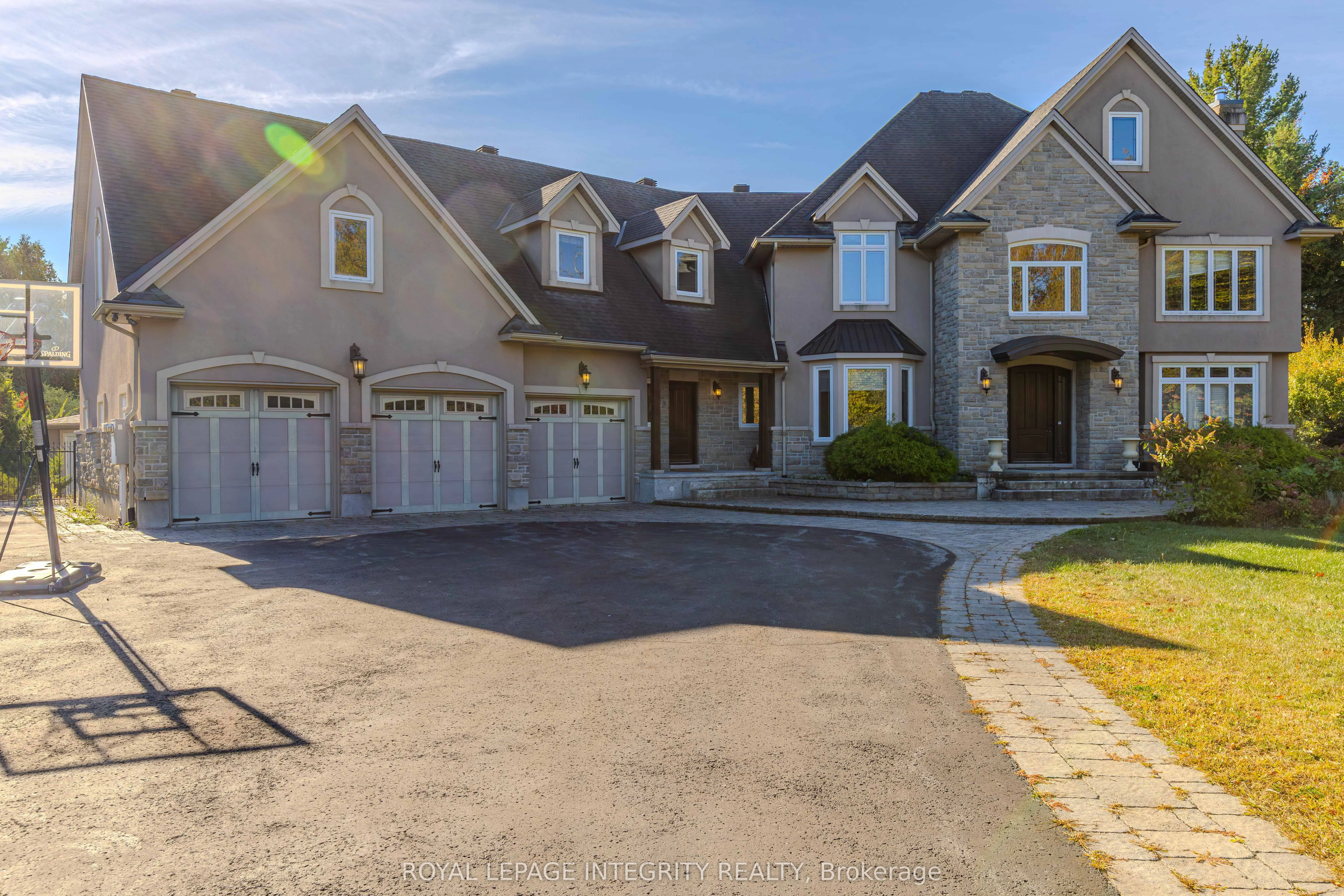 1326 Terrace Ridge Drive