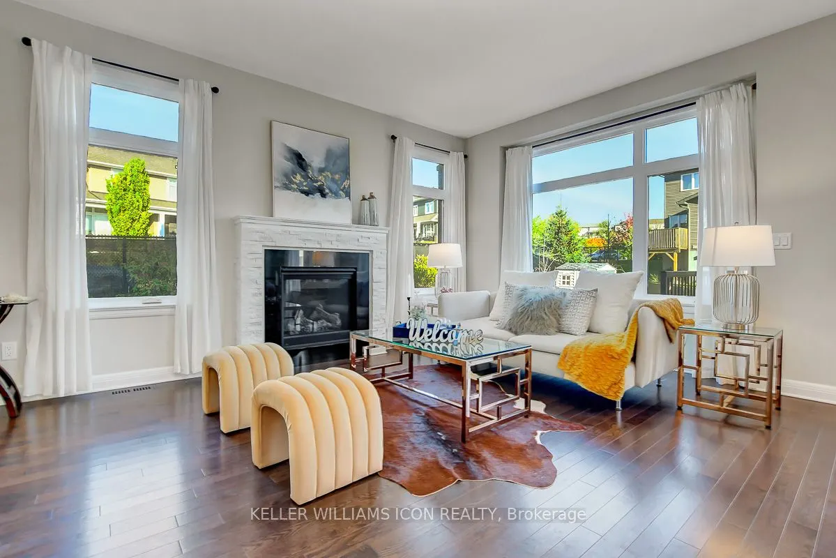 611 Gabriola Way