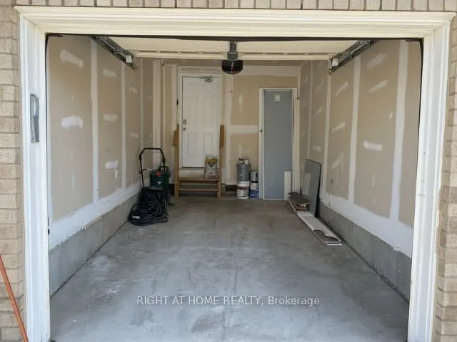 55 Watermill Street