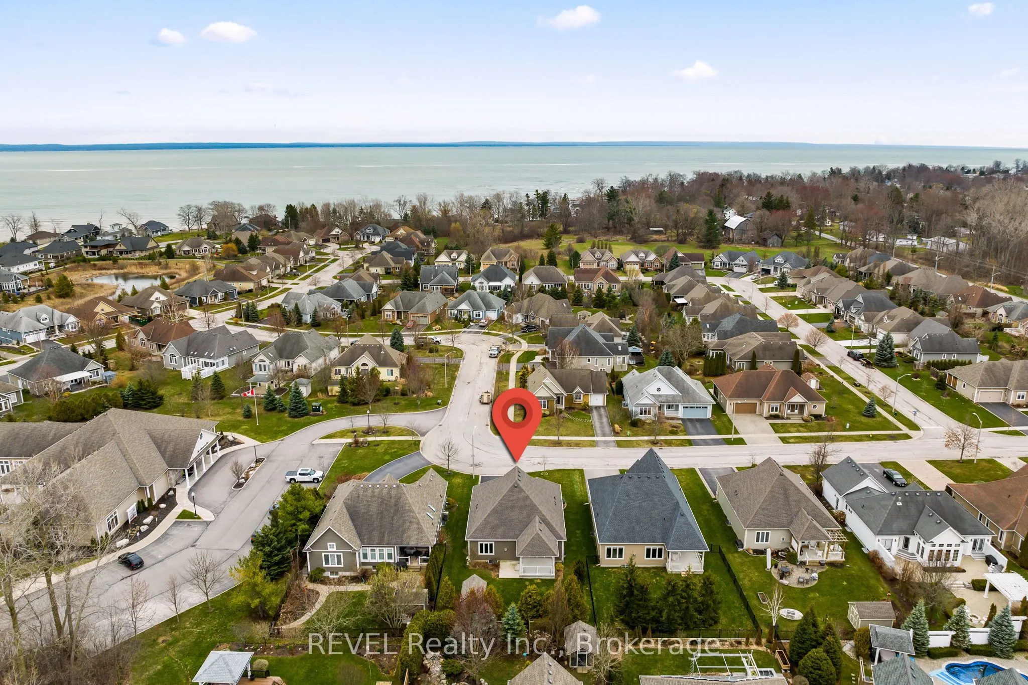 3556 Algonquin Drive