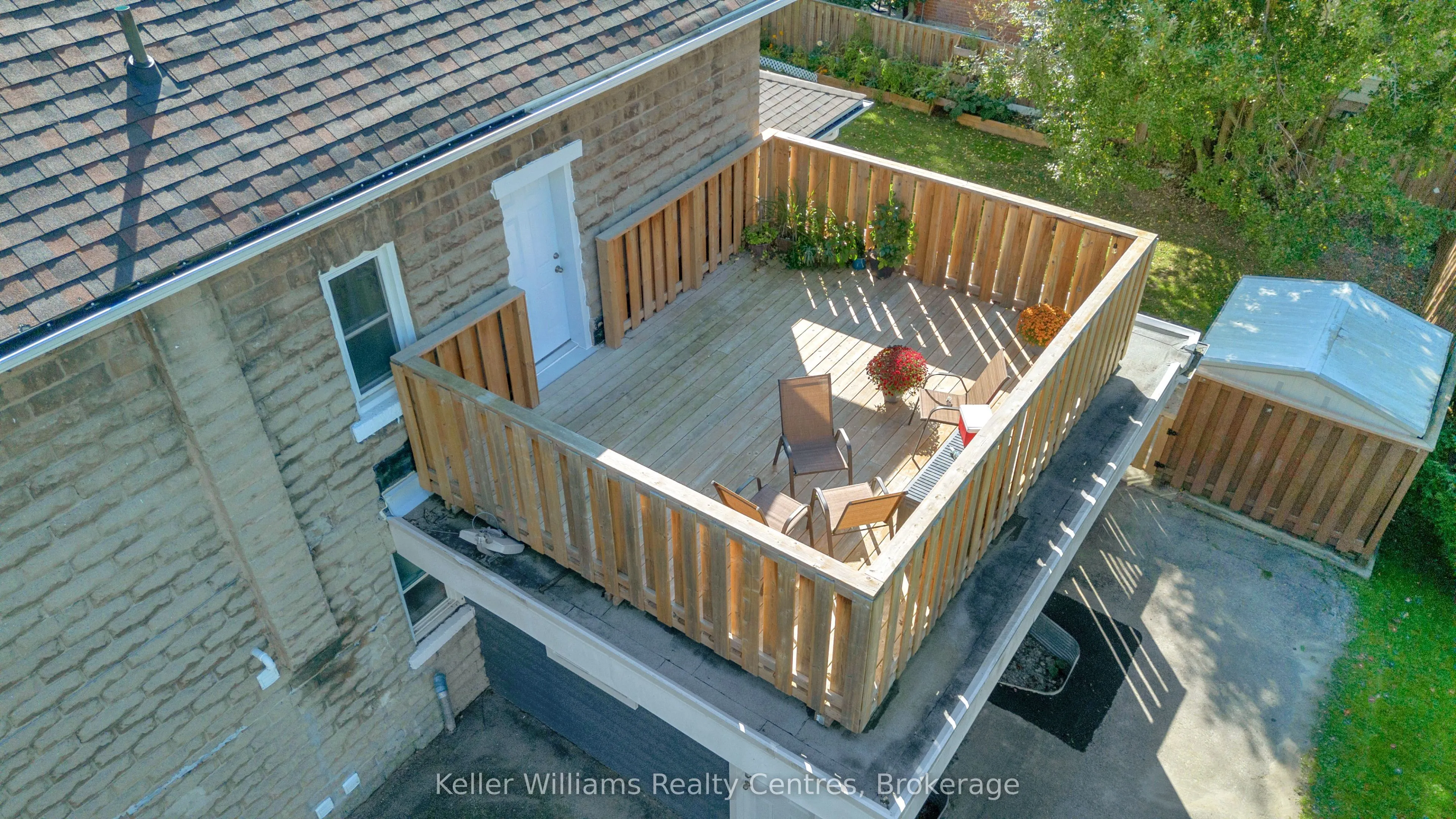 502 & 504 9th Street W