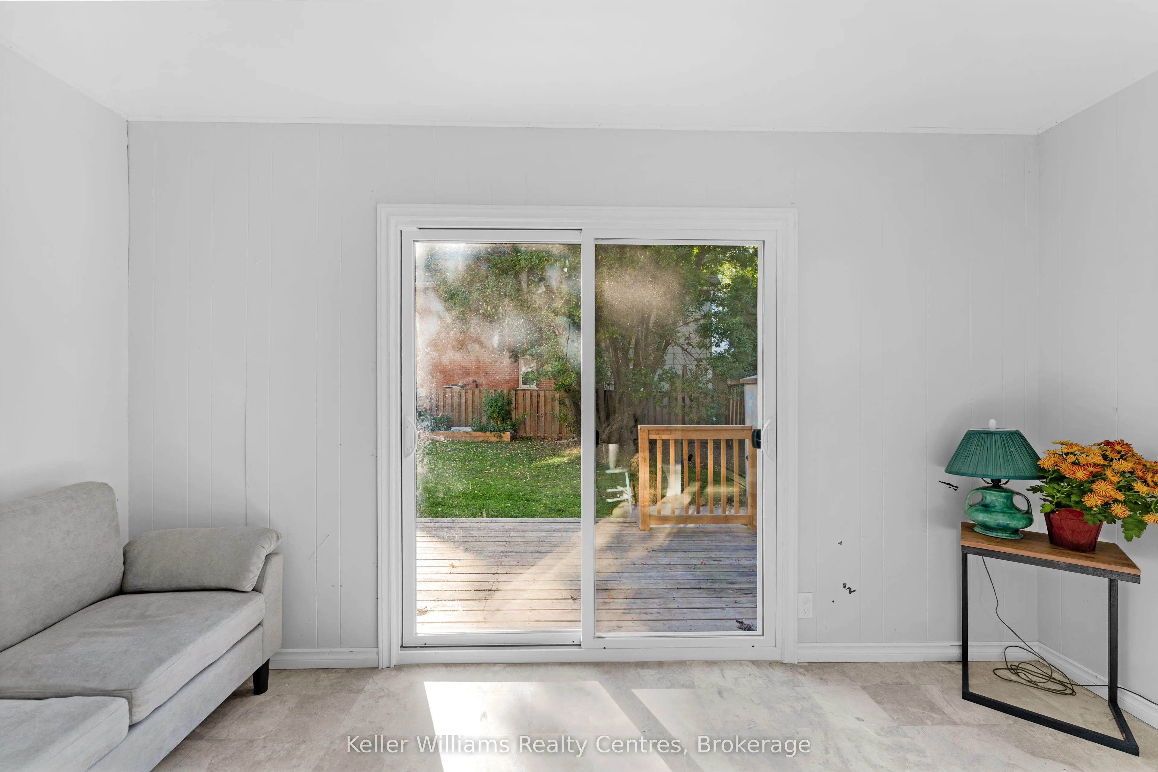 502 & 504 9th Street W