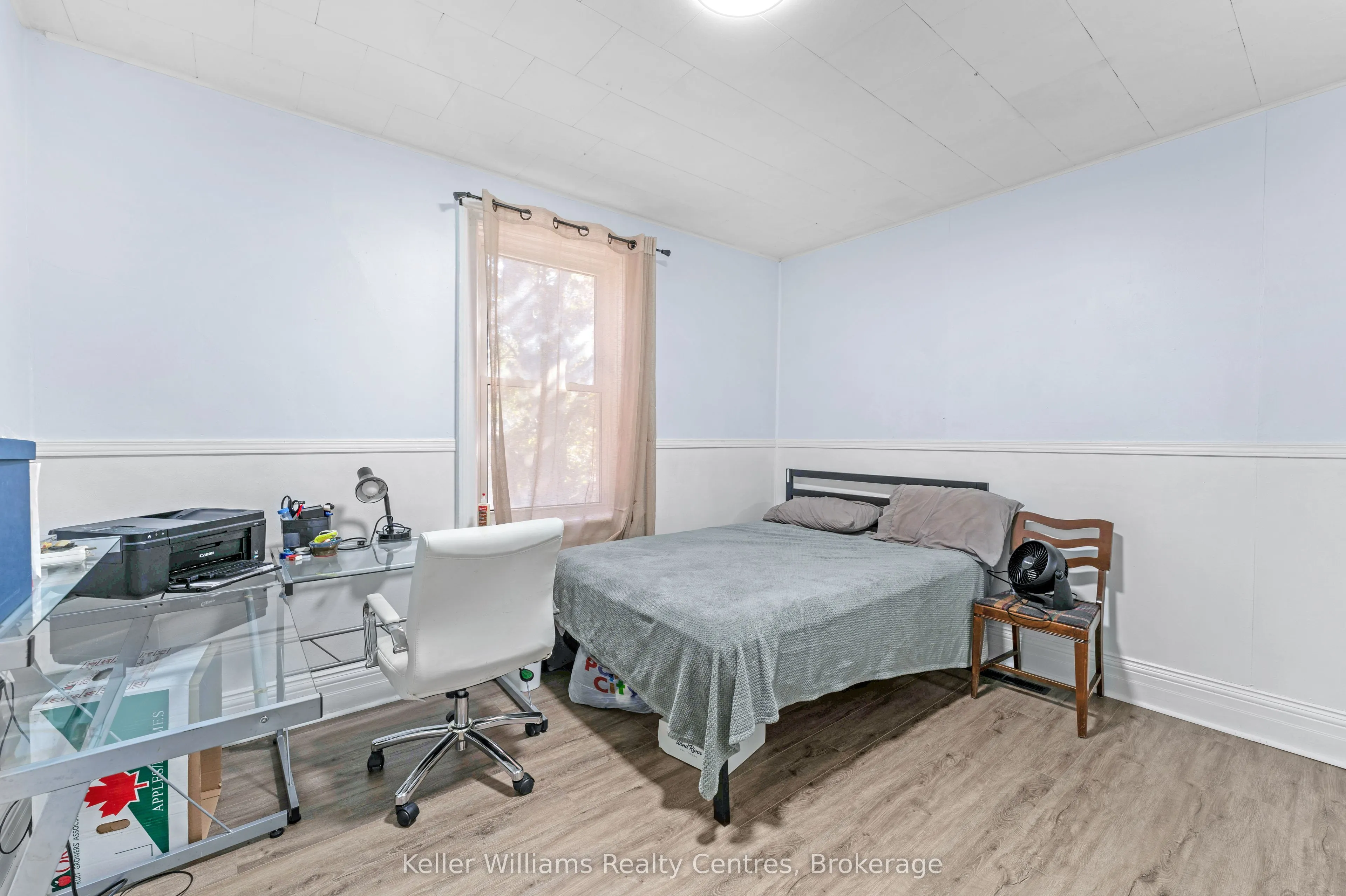 502 & 504 9th Street W