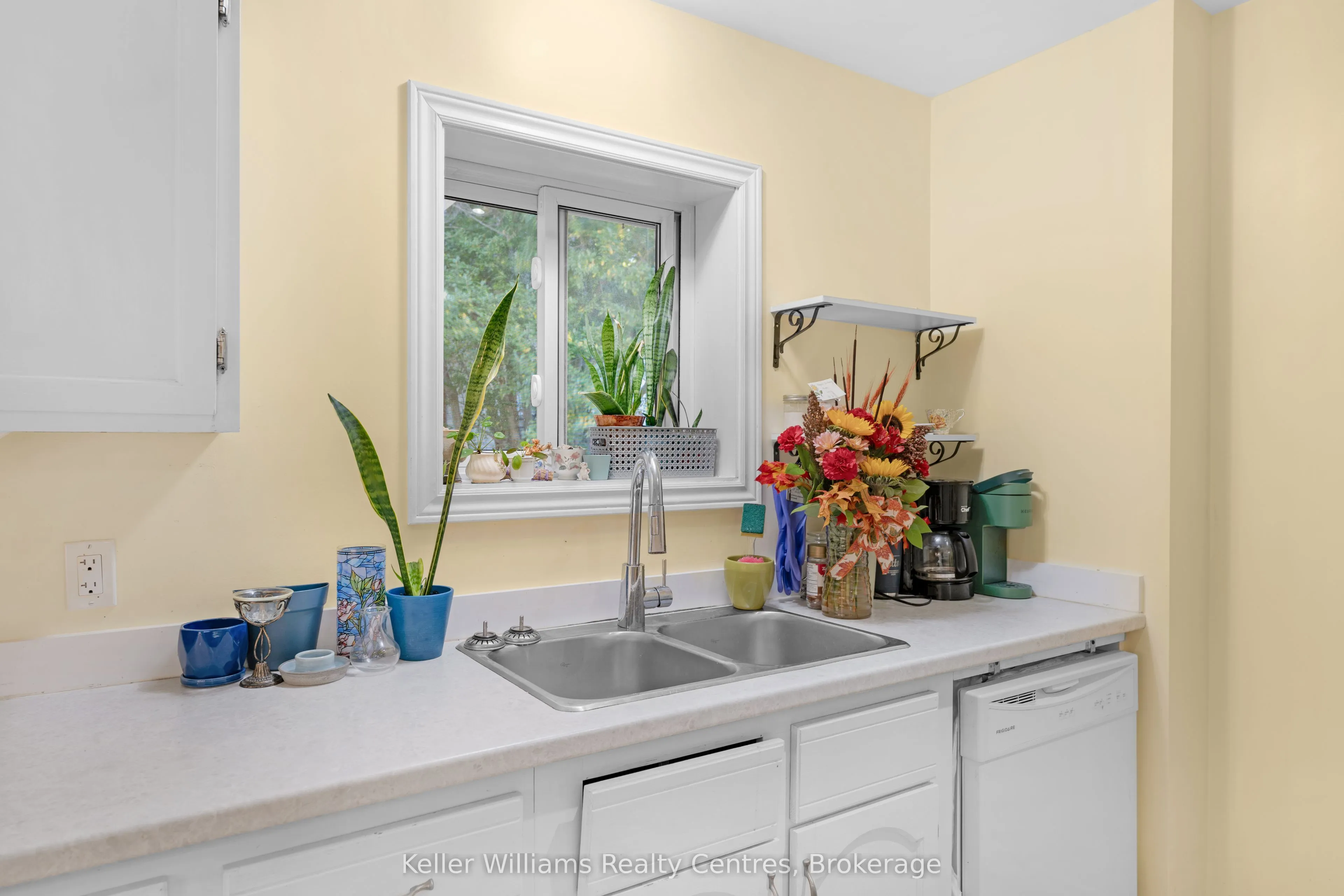 502 & 504 9th Street W