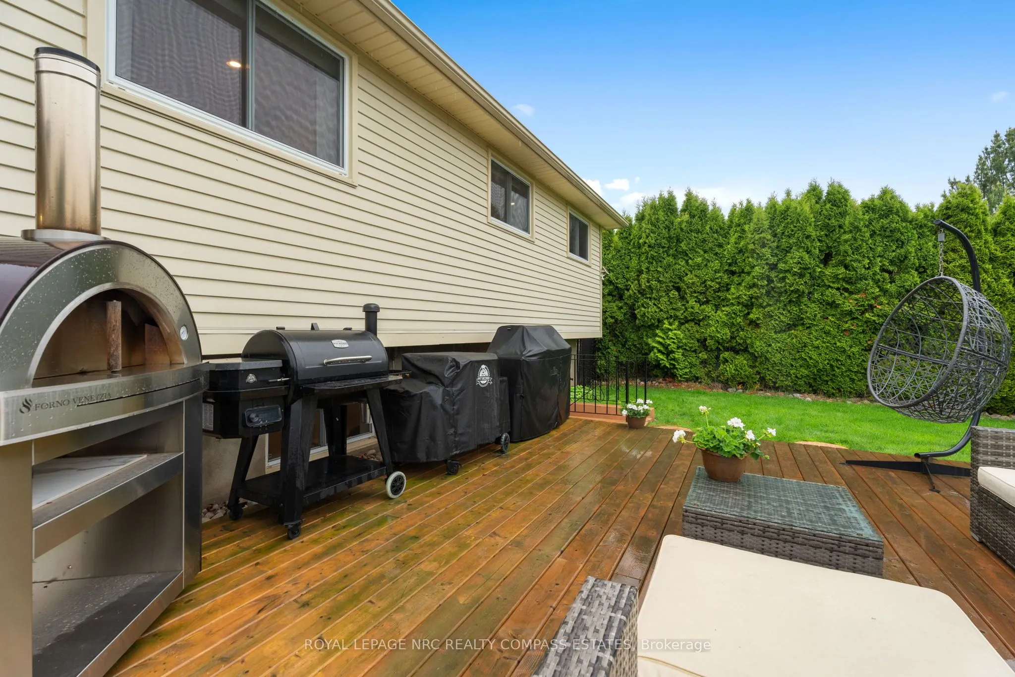 10 Belair Drive