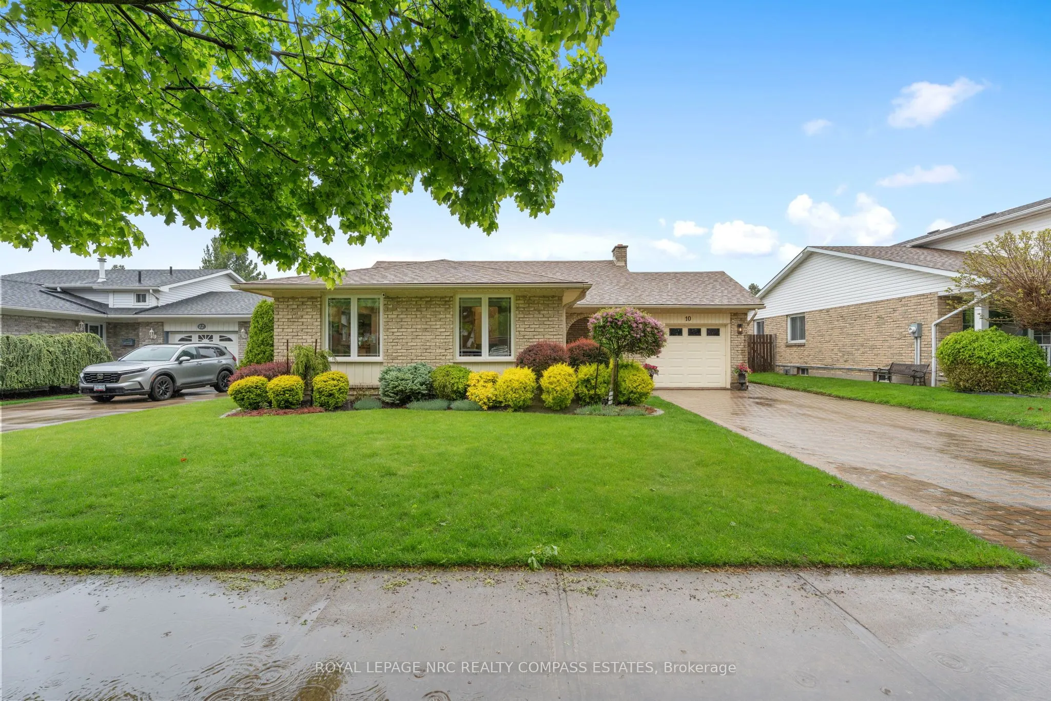 10 Belair Drive