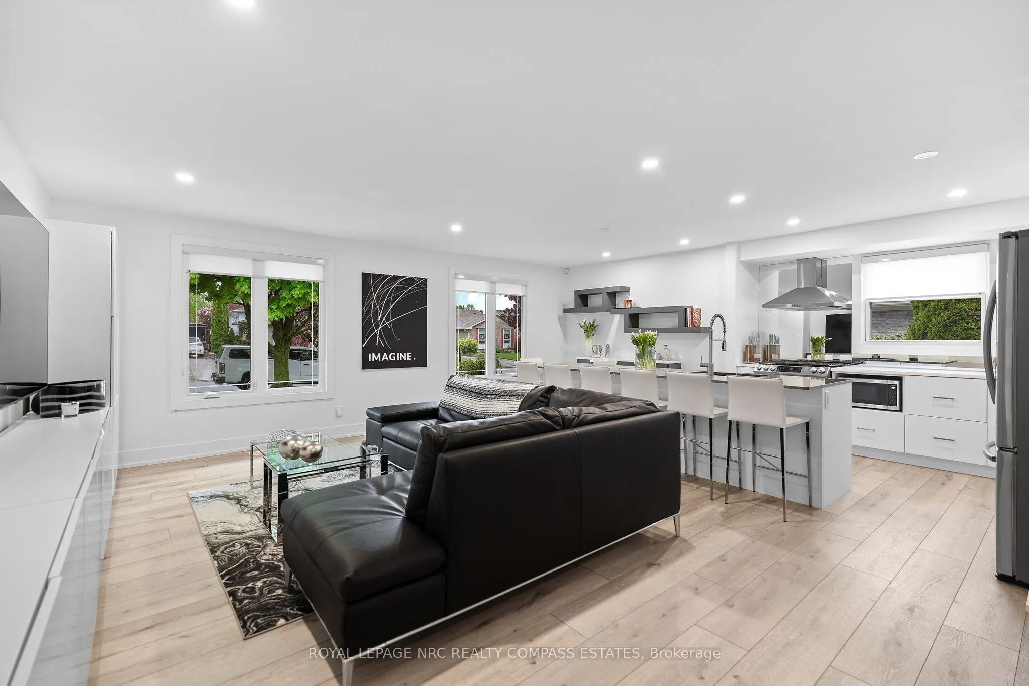 10 Belair Drive