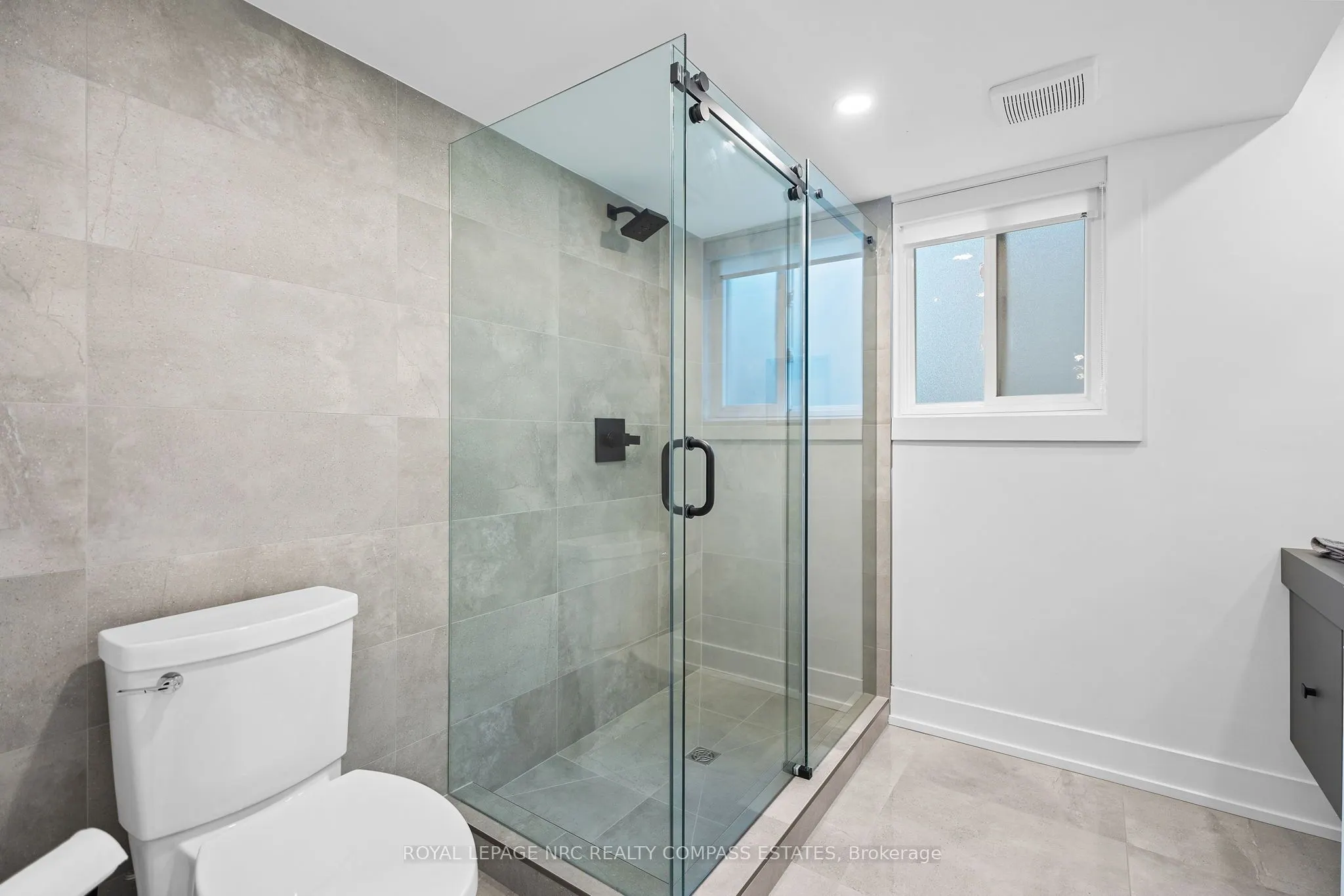10 Belair Drive
