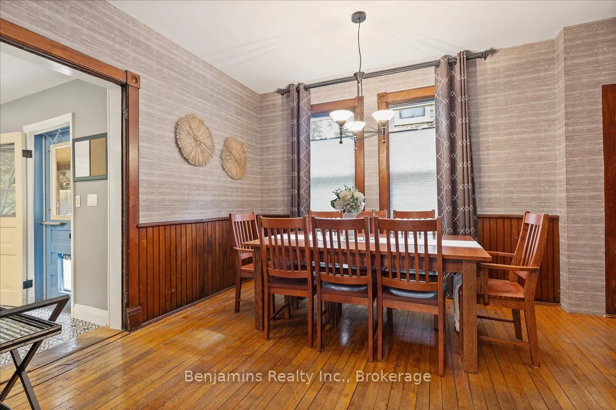 19 Richmond Avenue