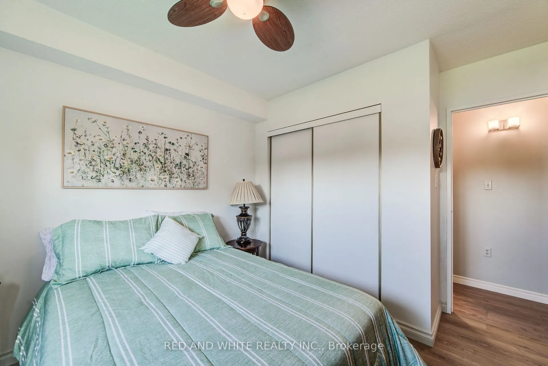 89 Westwood Road, #405