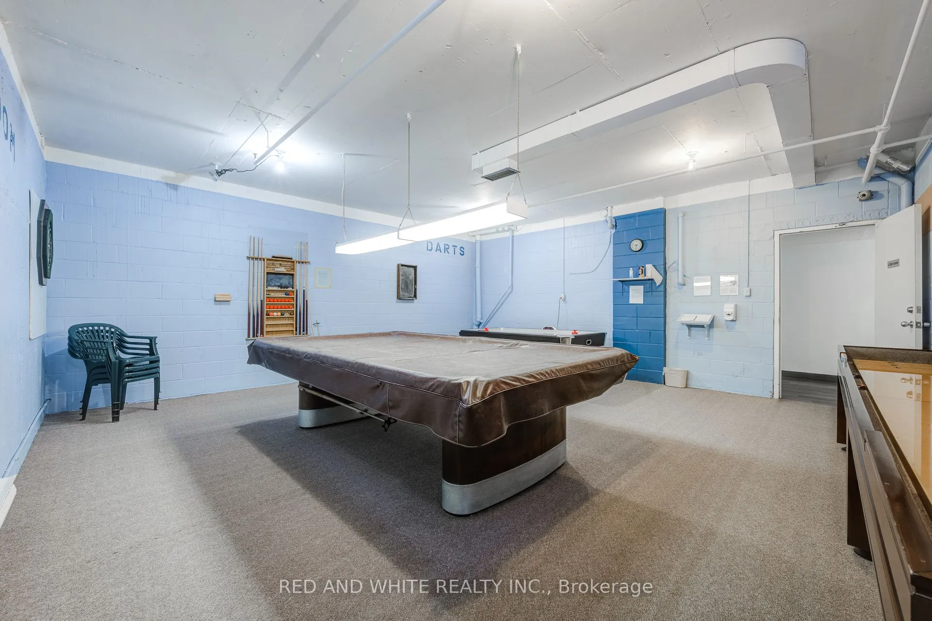 89 Westwood Road, #405