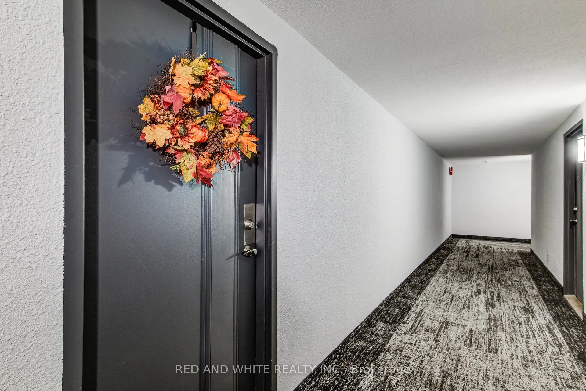 89 Westwood Road, #405