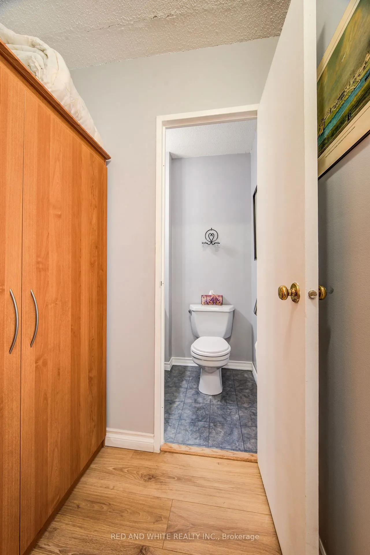 89 Westwood Road, #405