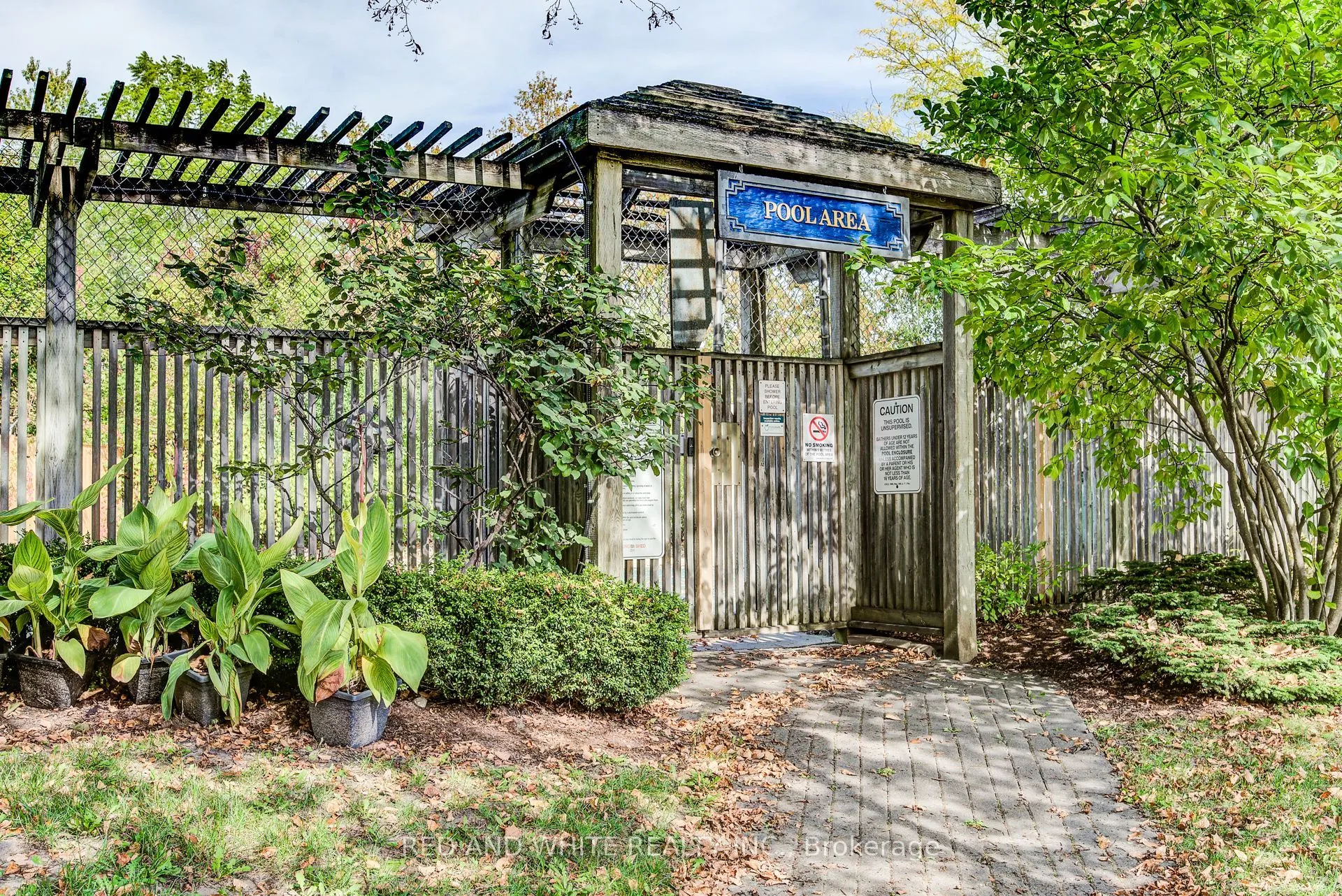 89 Westwood Road, #405