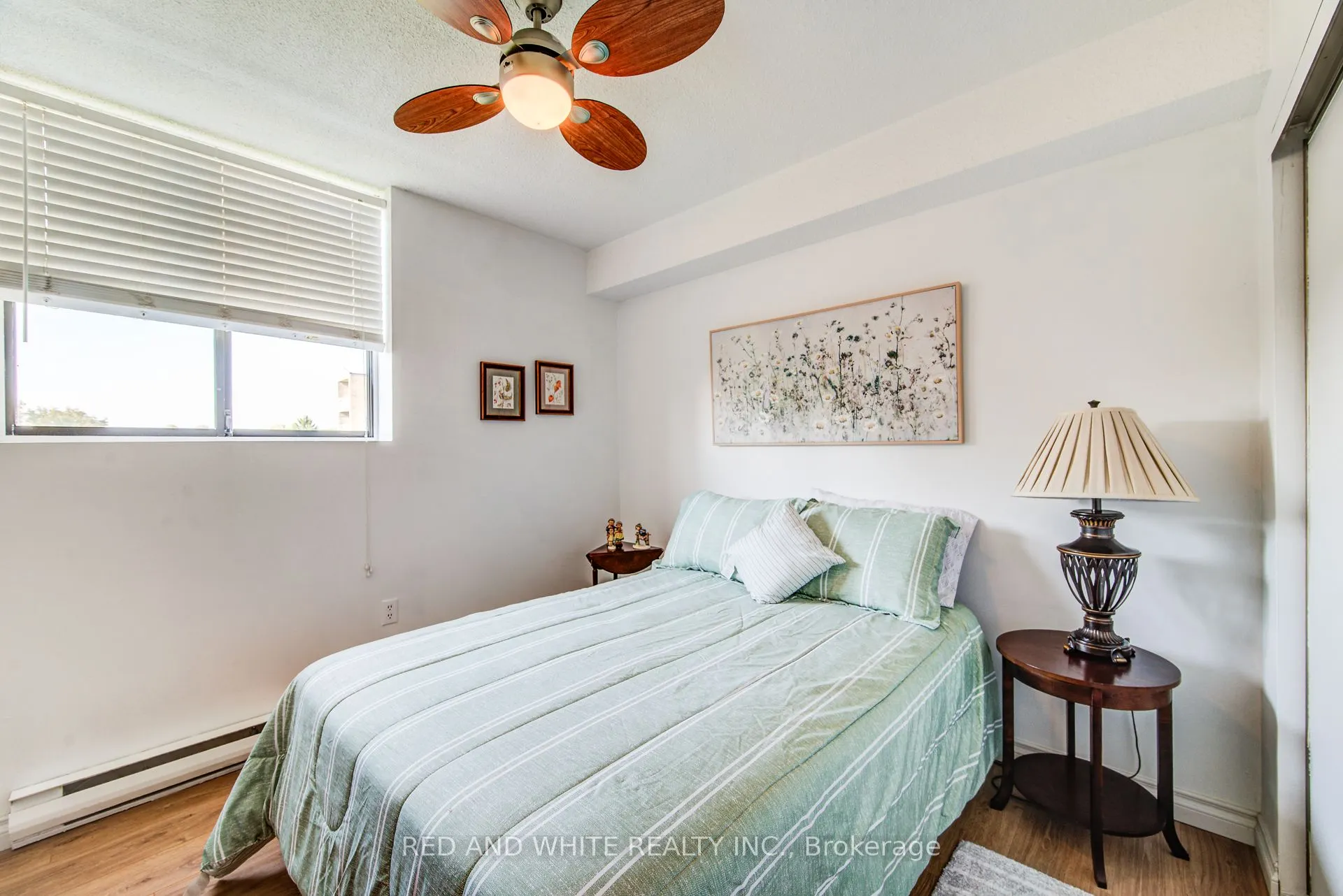 89 Westwood Road, #405