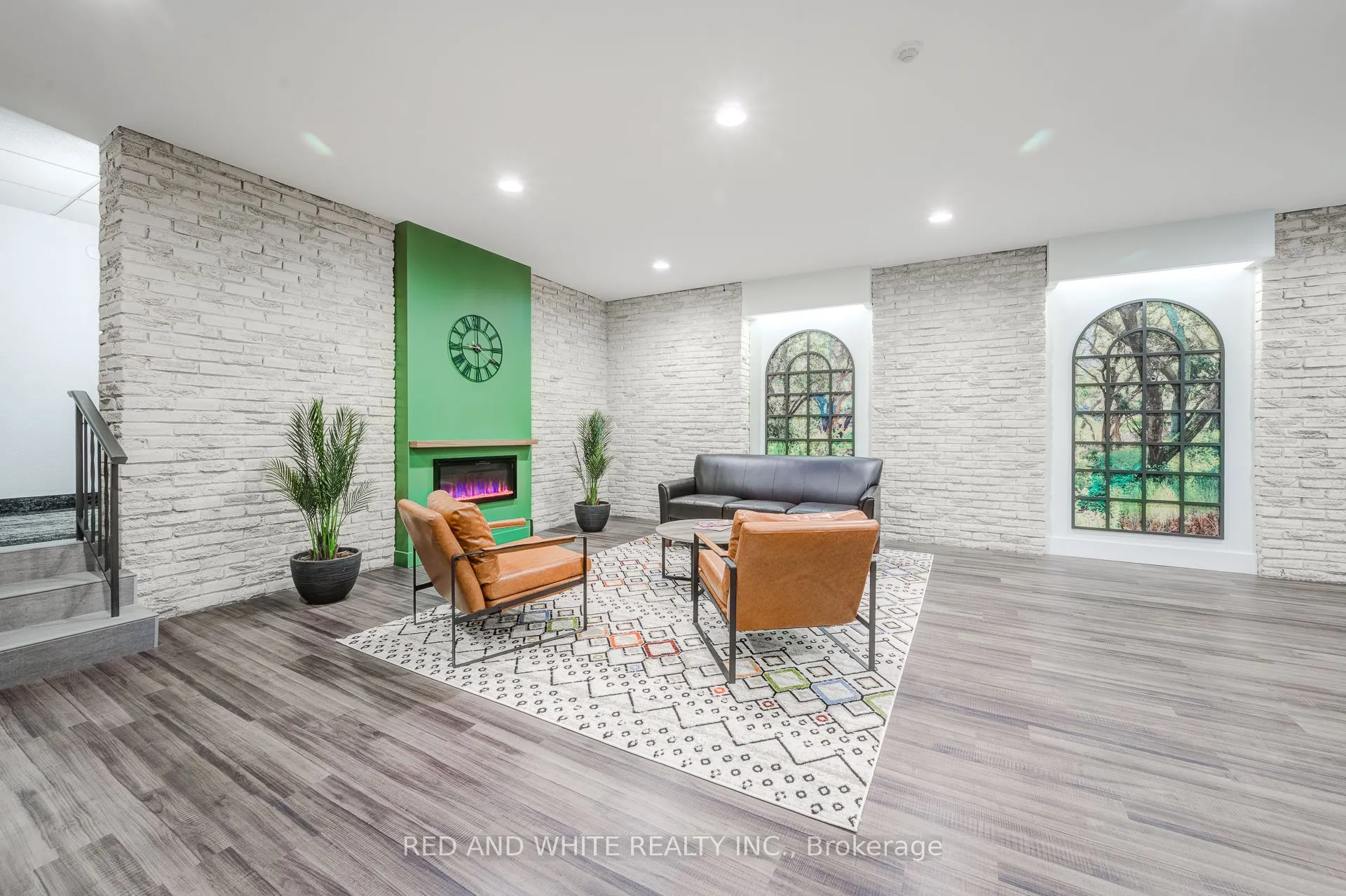 89 Westwood Road, #405