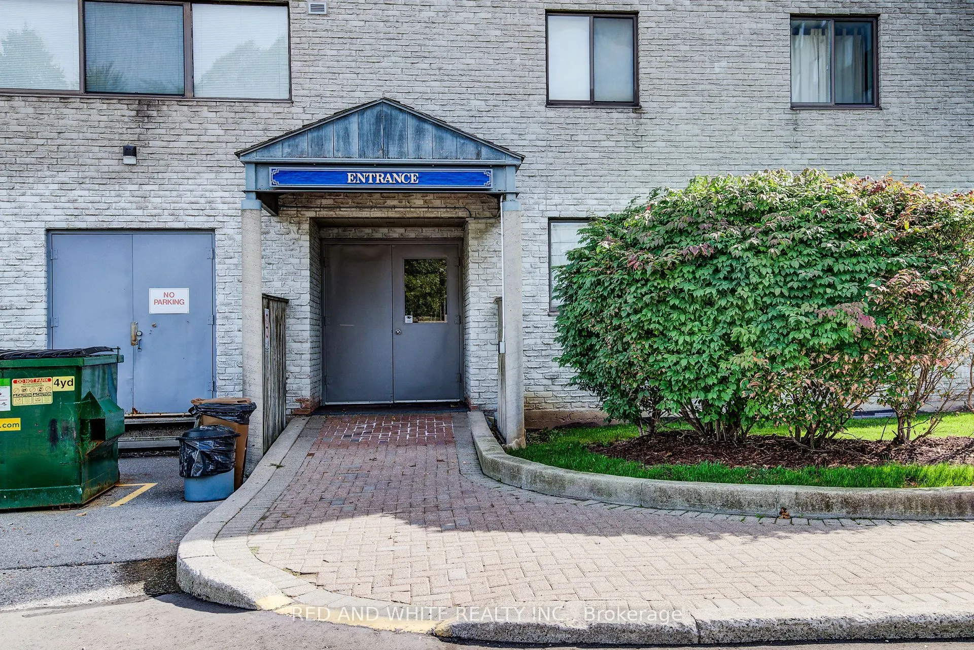 89 Westwood Road, #405